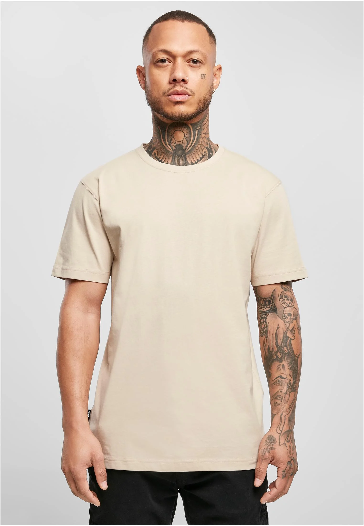 skwm-tb-CS003_Mw1-00208_52ba99e1-d2ef-4bb0-96ae-d5ac5fdc9090 C&S Plain Tee