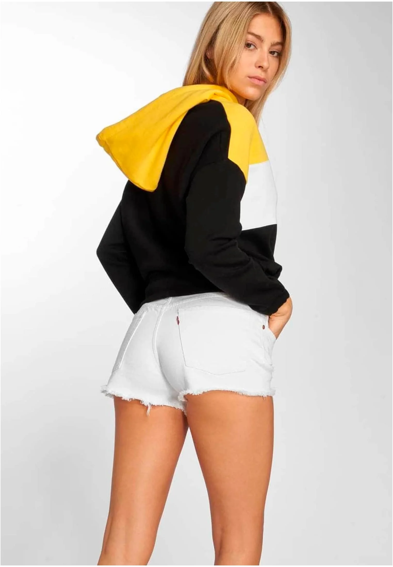 skwm-tb-DFCN080_Mw2-00252 Aska Sweatshirt