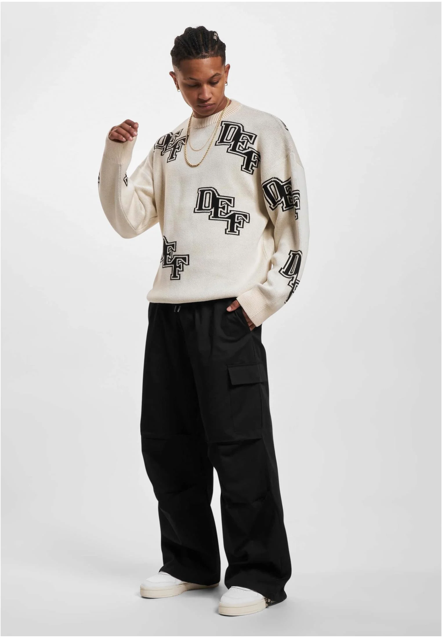 skwm-tb-DFCN146_Mw15-00007 Knit Crewneck