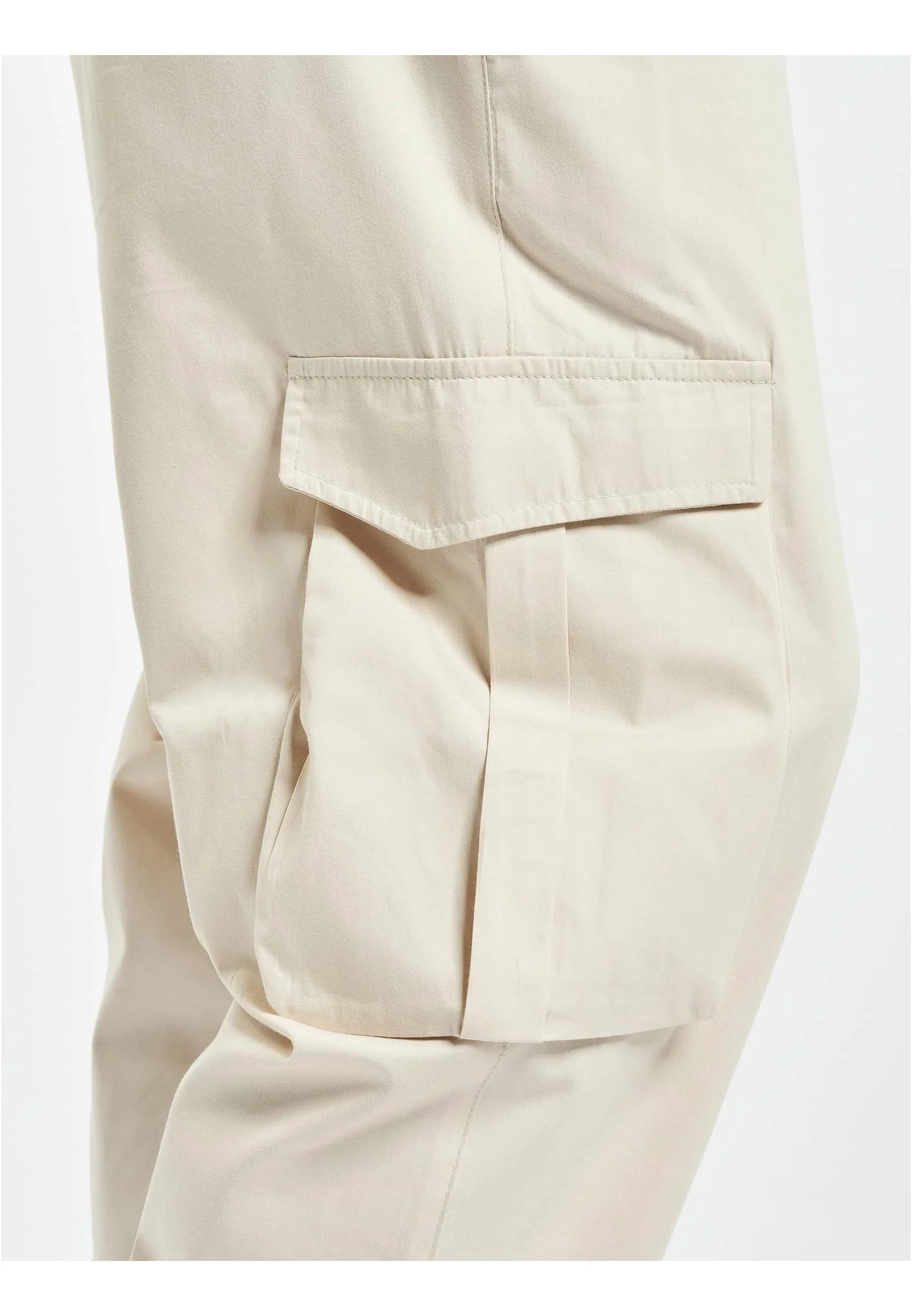 skwm-tb-DFCP034_Mw16-00003 Cargopants Flo