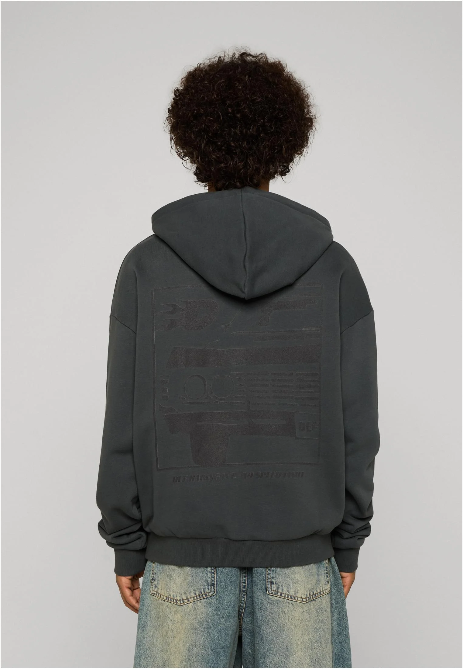 skwm-tb-DFHD011M_Mw2-00094 CAR Hoody