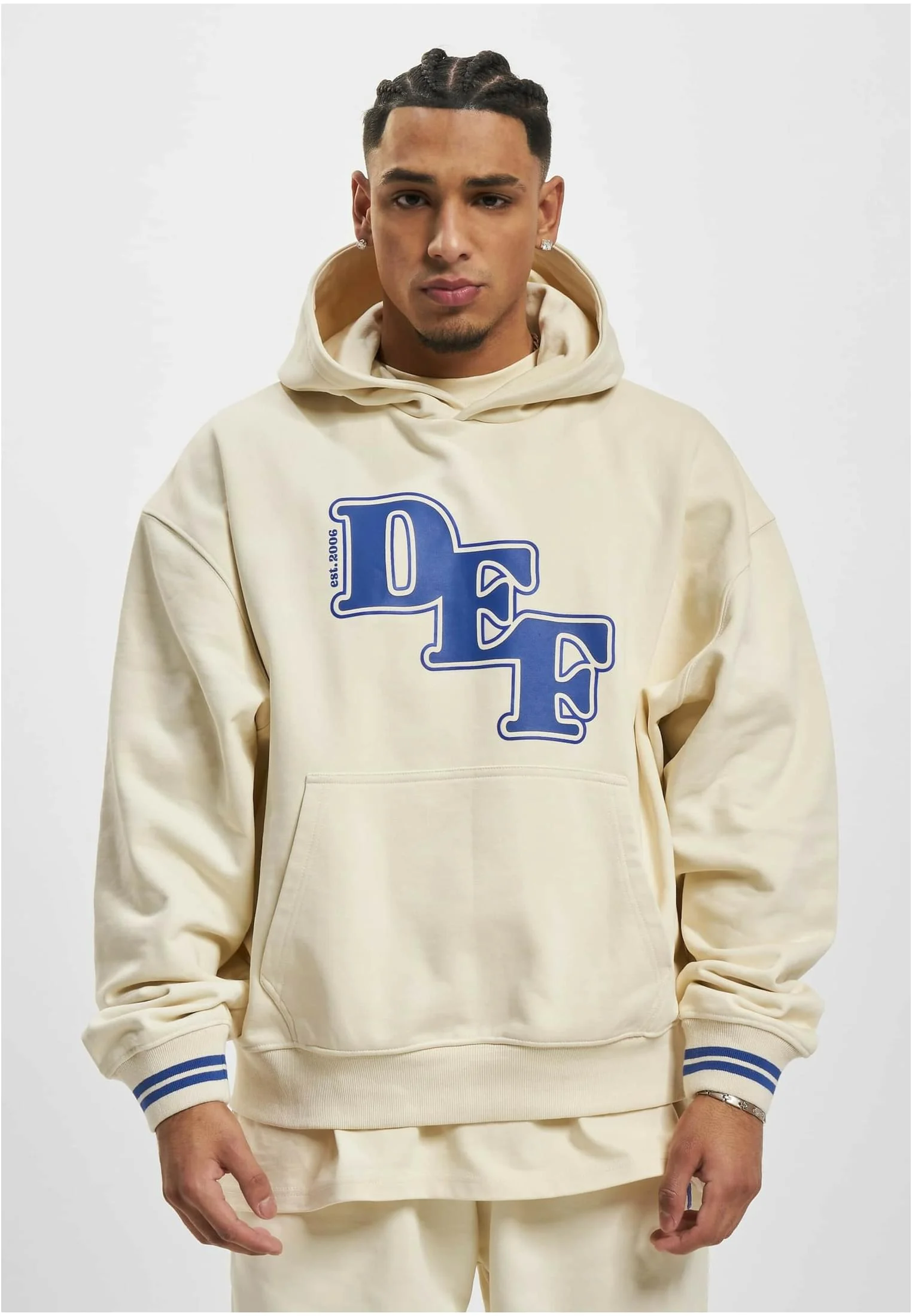skwm-tb-DFHD183_Mw1-00003_67a0de05-d243-47c6-beaa-21d718e41a46 BIG Hoody