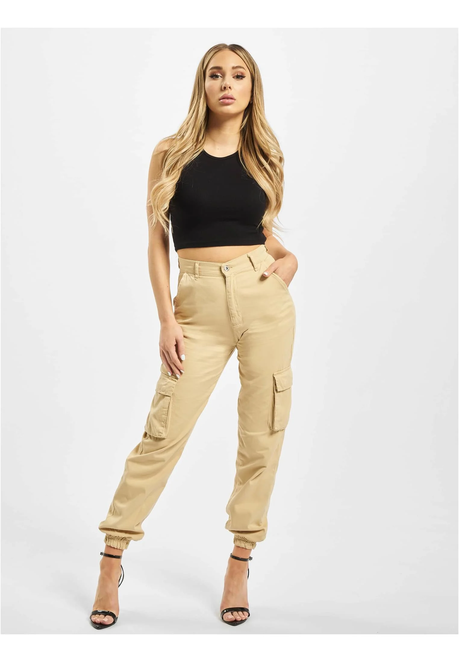 skwm-tb-DFLCP012_Mw12-00003 Ruby Cargopants