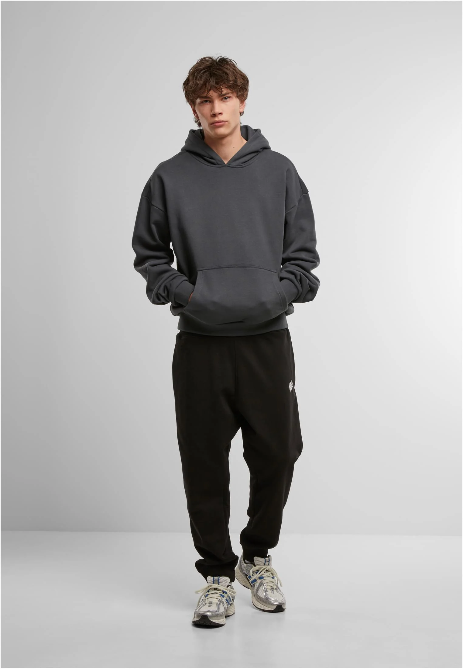 skwm-tb-DFLHD006M_Mw12-00094 HEART Hoody