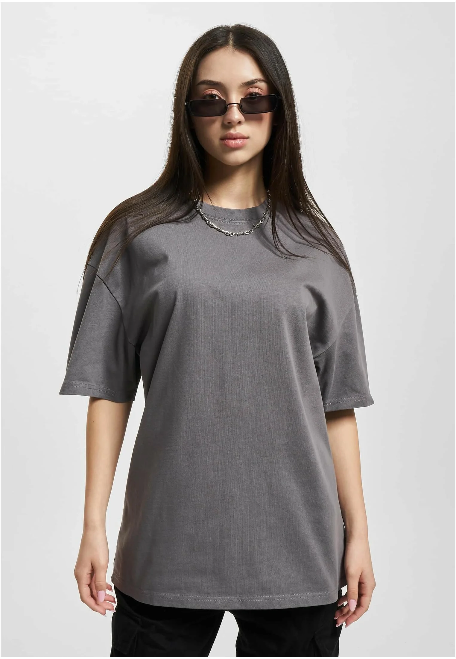 skwm-tb-DFLTS205_Mw1-01745_faad6f0e-79fa-42c5-801c-7c4156d5693a BIG T-Shirt