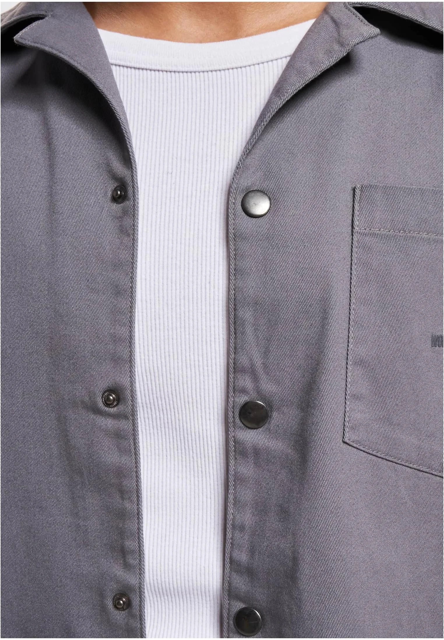 skwm-tb-DFST009_Mw16-01745 Hamza Shirt