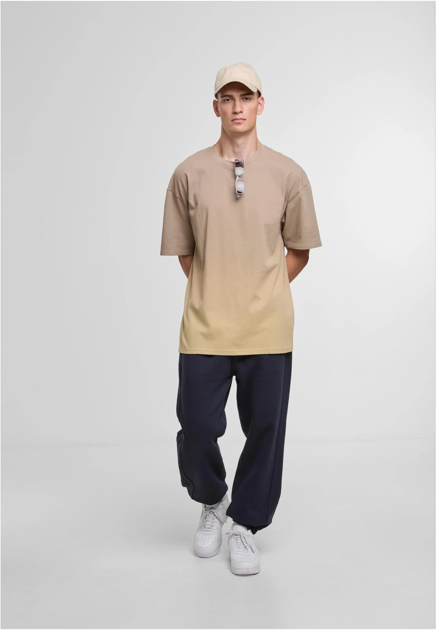 skwm-tb-DFTS260_Mw12-21366 GRADIENT T-Shirts