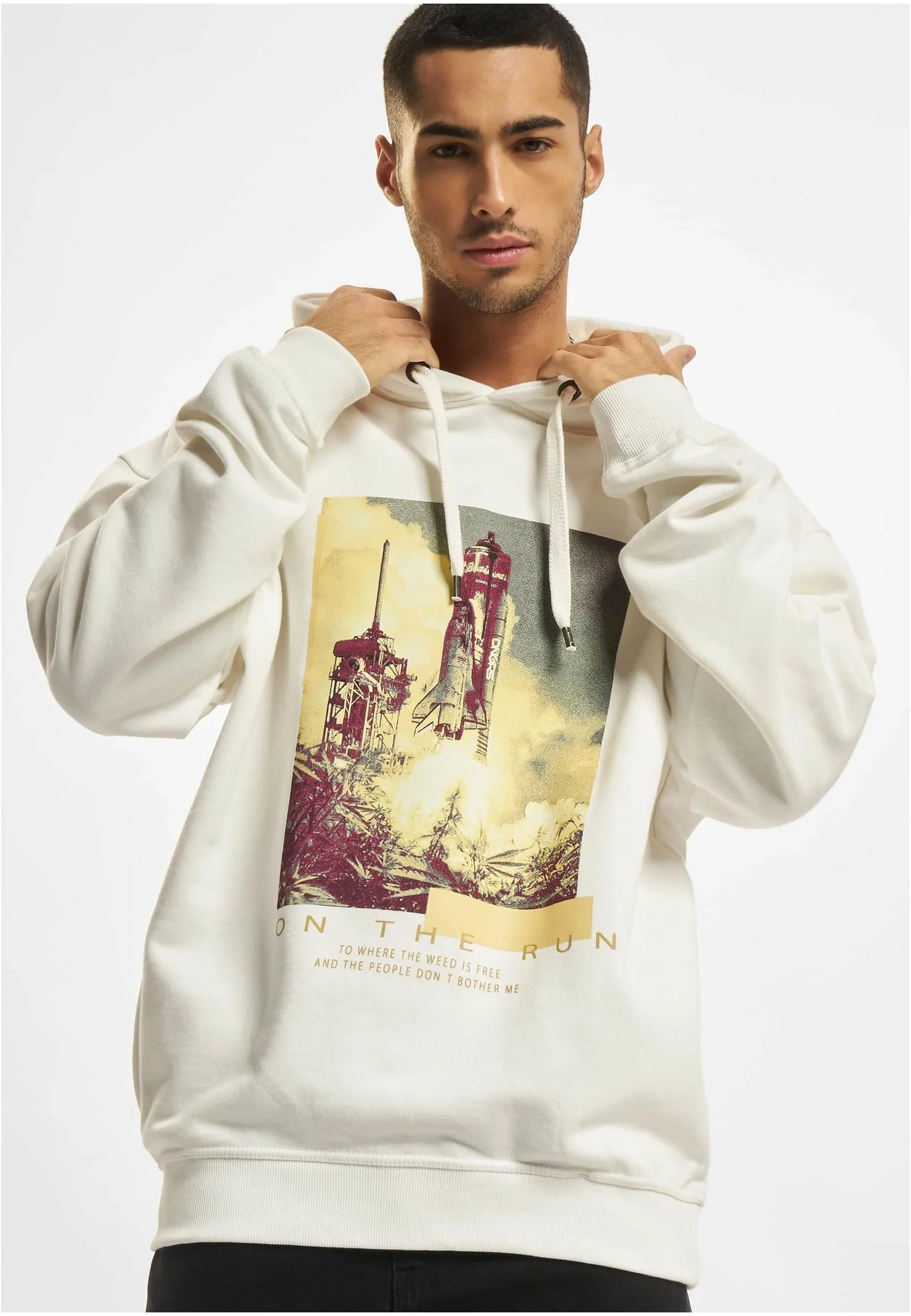 skwm-tb-DGHD492_Mw1-00220_9d11bf4f-b206-4b40-aad4-fb2212b11ee4 Launch Hoody
