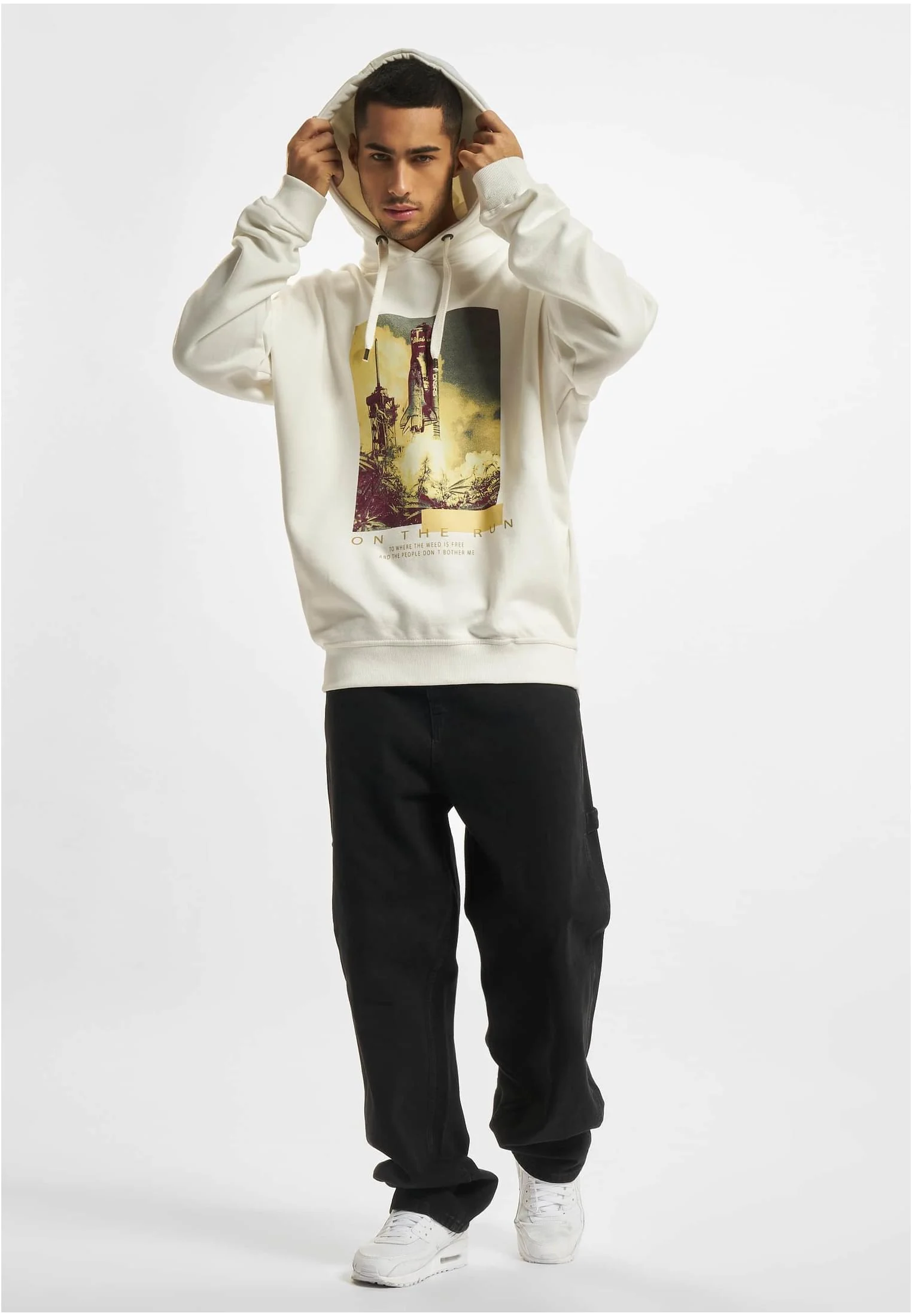 skwm-tb-DGHD492_Mw12-00220 Launch Hoody