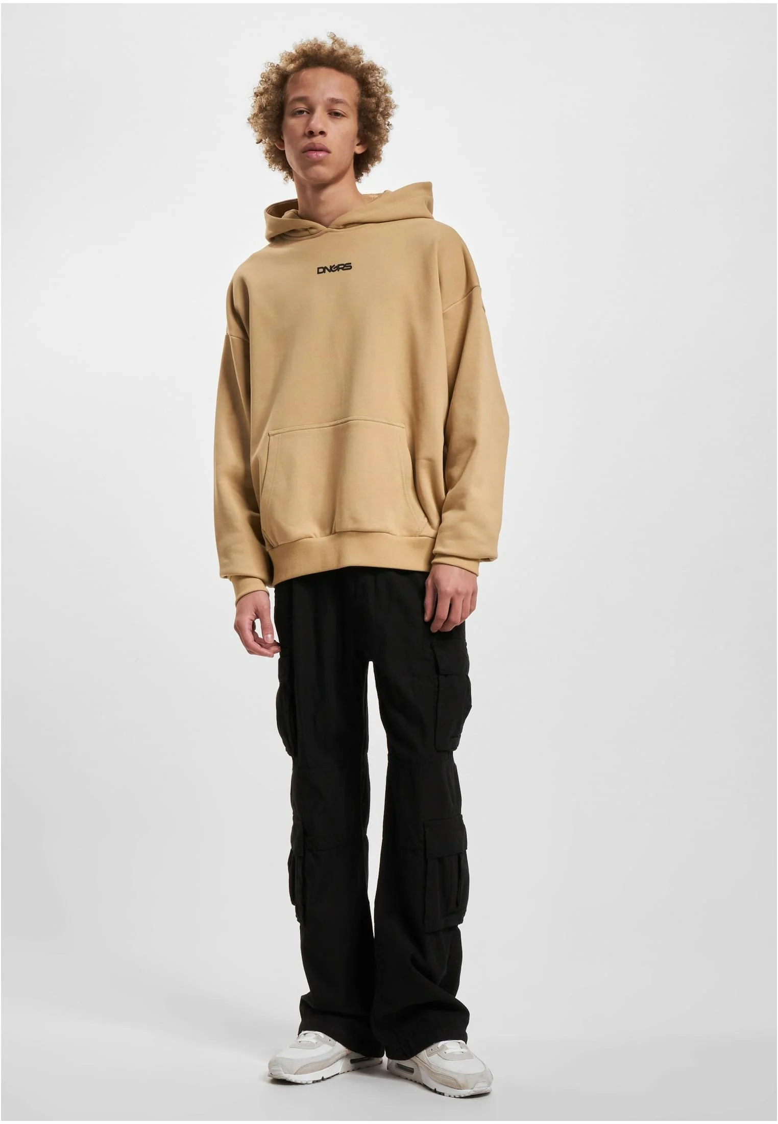 skwm-tb-DGHD505T_Mw12-03738 Brave Hoodies