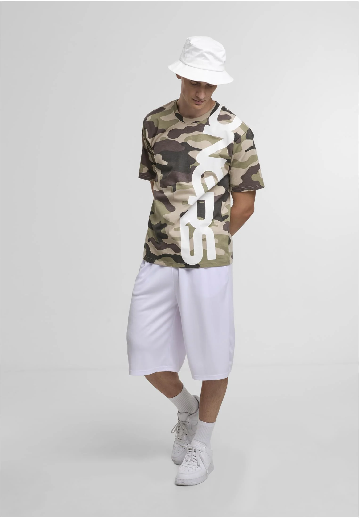 skwm-tb-DGTS3022_Mw12-21209_50e737f9-7dae-45e3-9471-4b000d2404c1 Classic T-Shirt