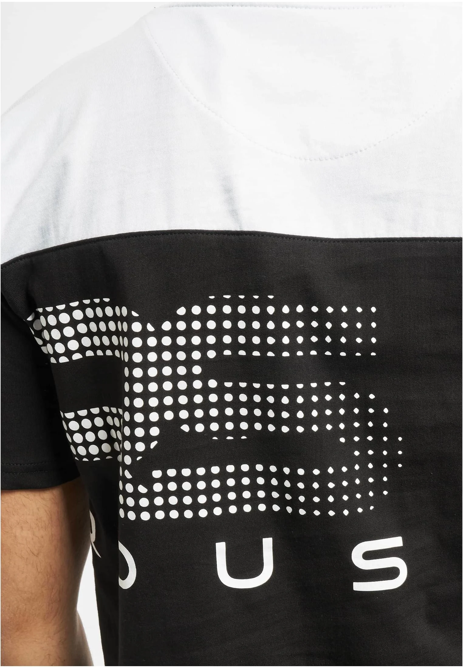 skwm-tb-DGTS774_Mw16-10274 Gino T-Shirt