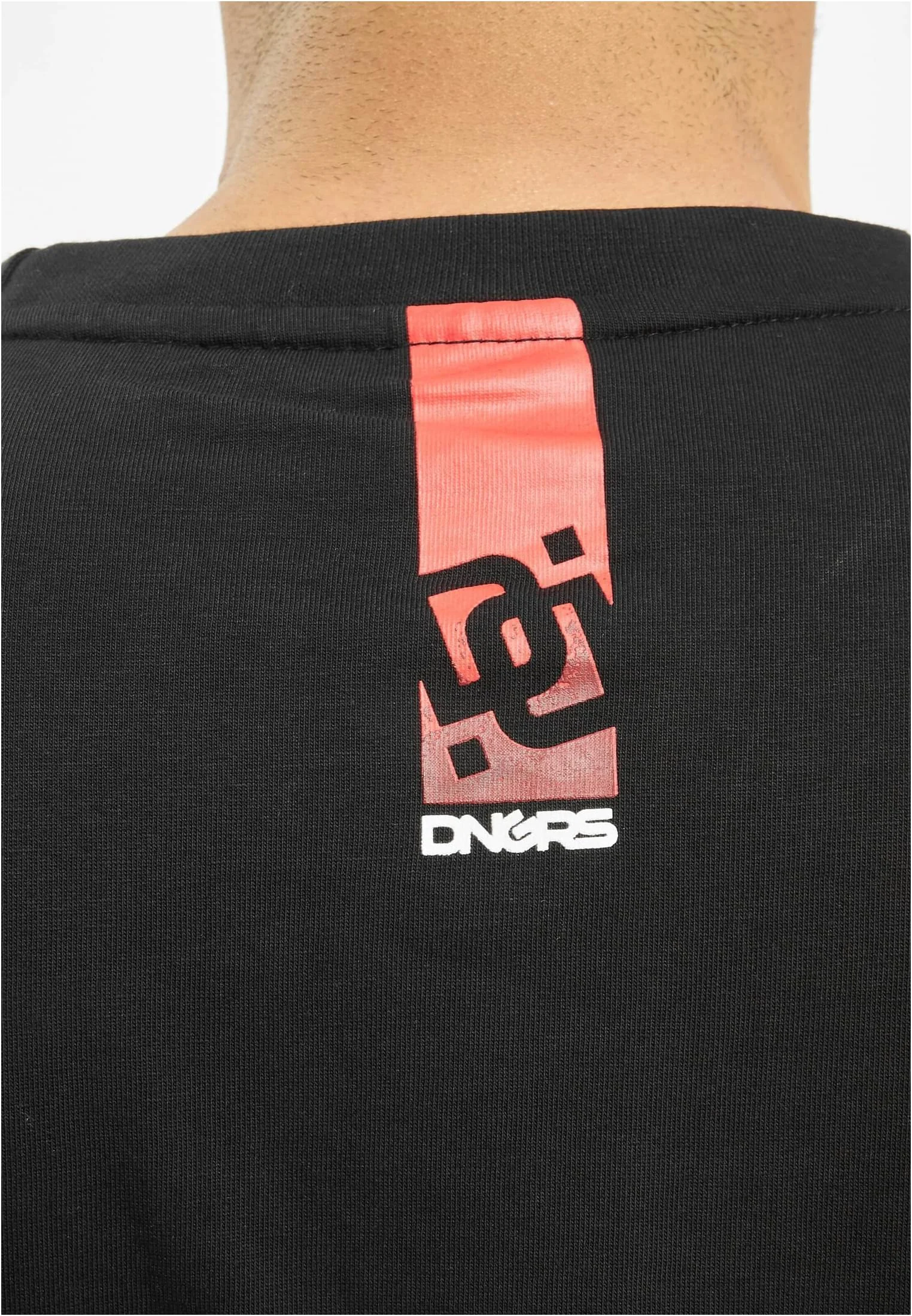 skwm-tb-DGTS787_Mw18-02374 Hyena T-Shirt