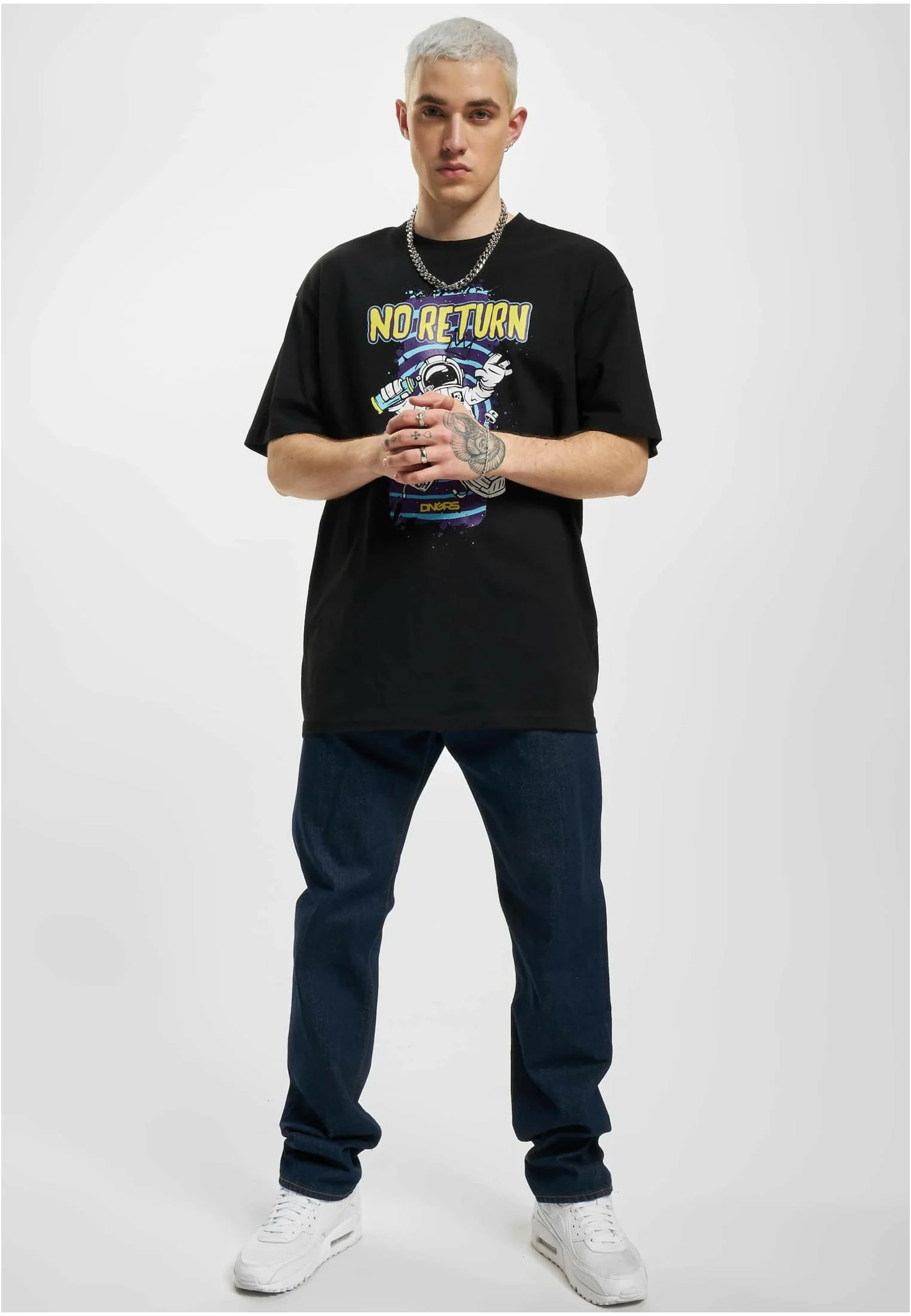 skwm-tb-DGTS857T_Mw12-00007_bfecf51e-bf4b-4dbf-b821-f239e6831acb NoReturn Tshirt