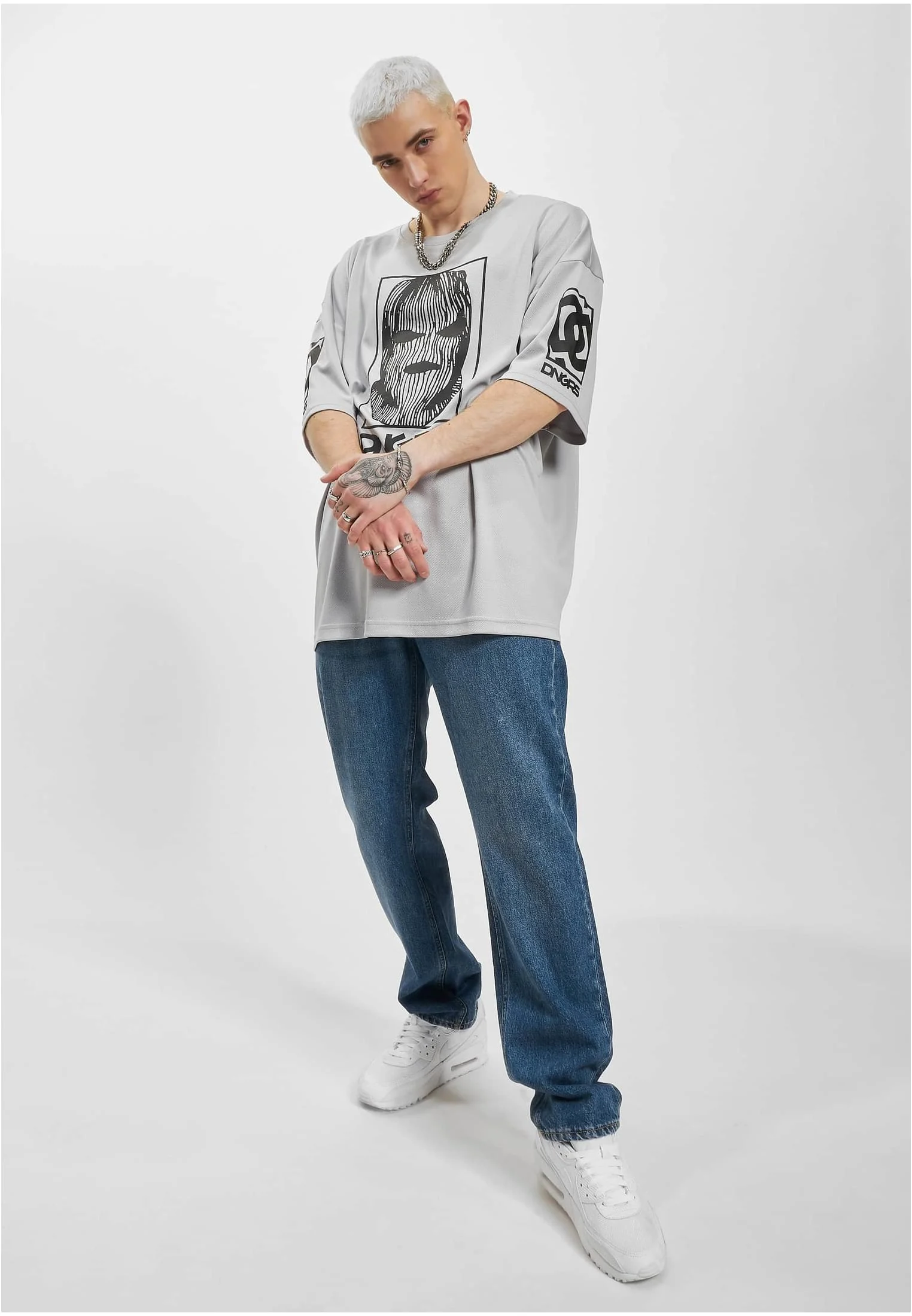 skwm-tb-DGTS884_Mw12-00220 T- Shirt Evil 07