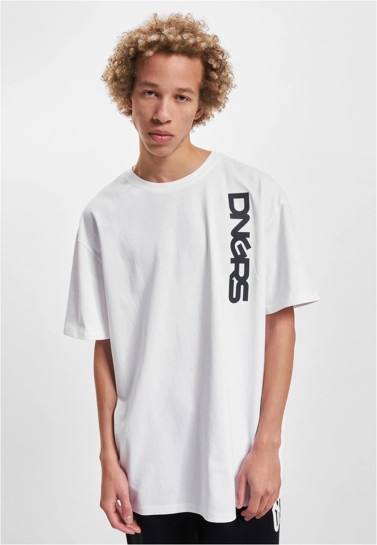 skwm-tb-DGTS890T_Mw1-00220_d6434e9c-1144-427e-90f6-c4aa16b9b7f7 Soft T-Shirts