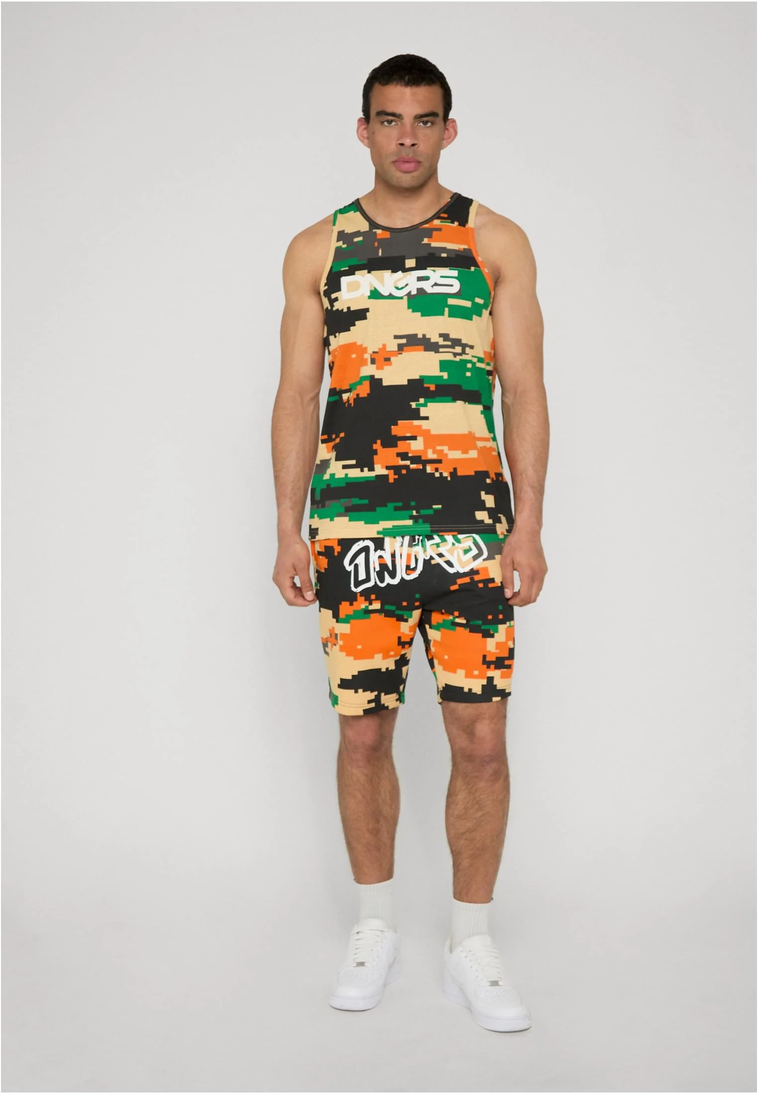 skwm-tb-DGTT222_Mw12-17104 Shrill Tank Tops