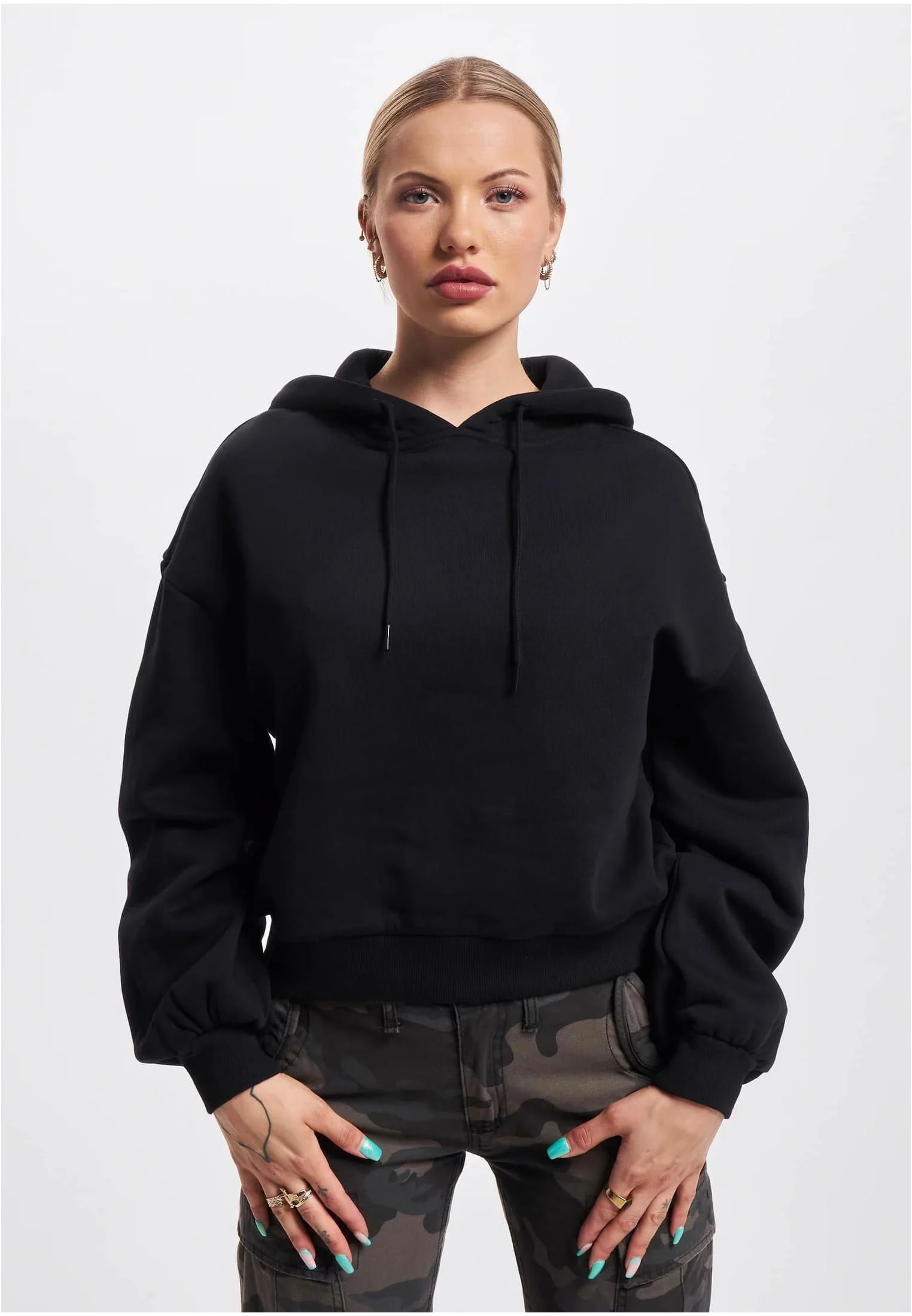 skwm-tb-DLHD001M_Mw1-00007_750dddfd-882e-42e5-b836-47727b8cf37f DLHD001M Teddy Hoody