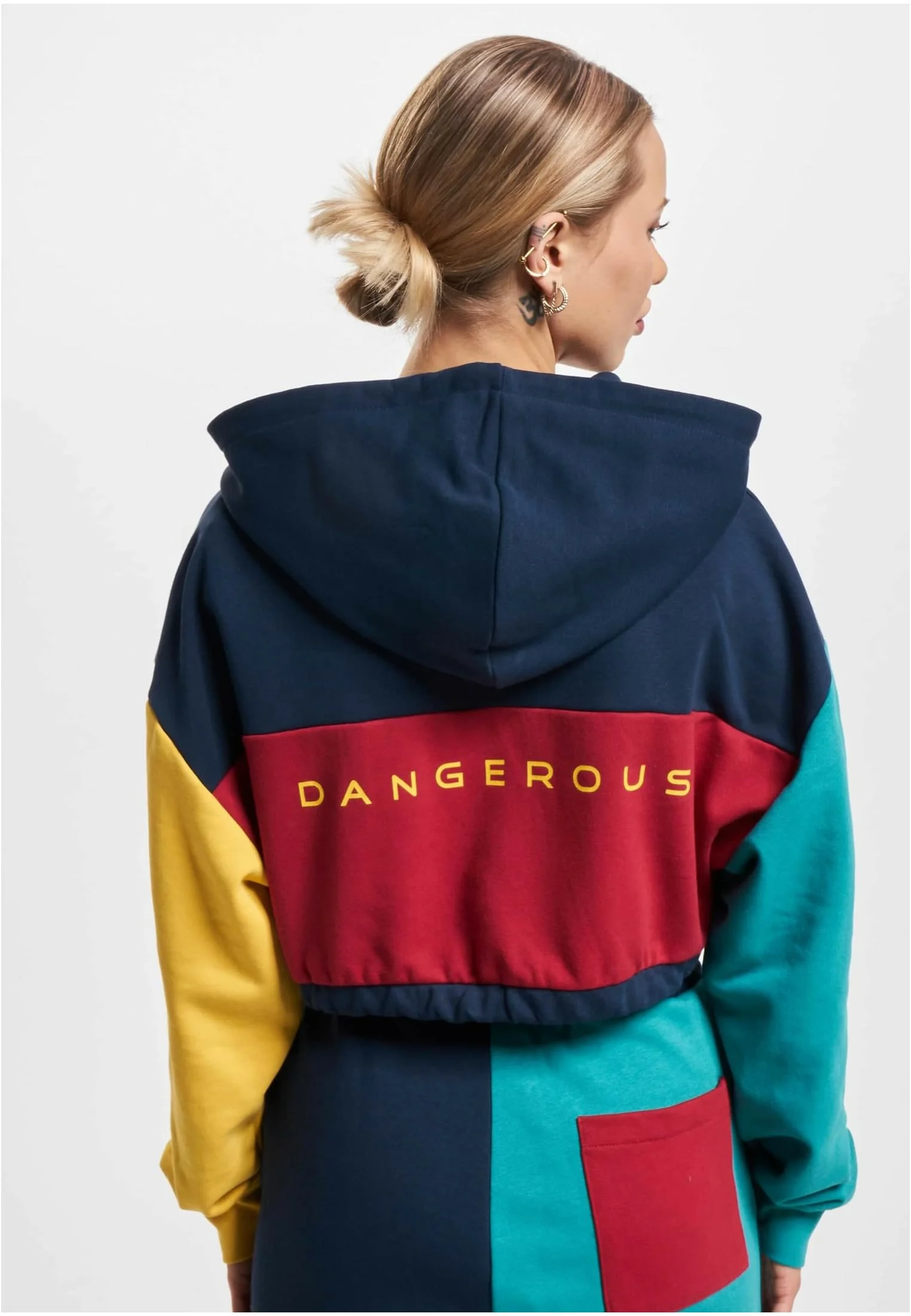 skwm-tb-DLHD135_Mw2-00765 Hoody 4C