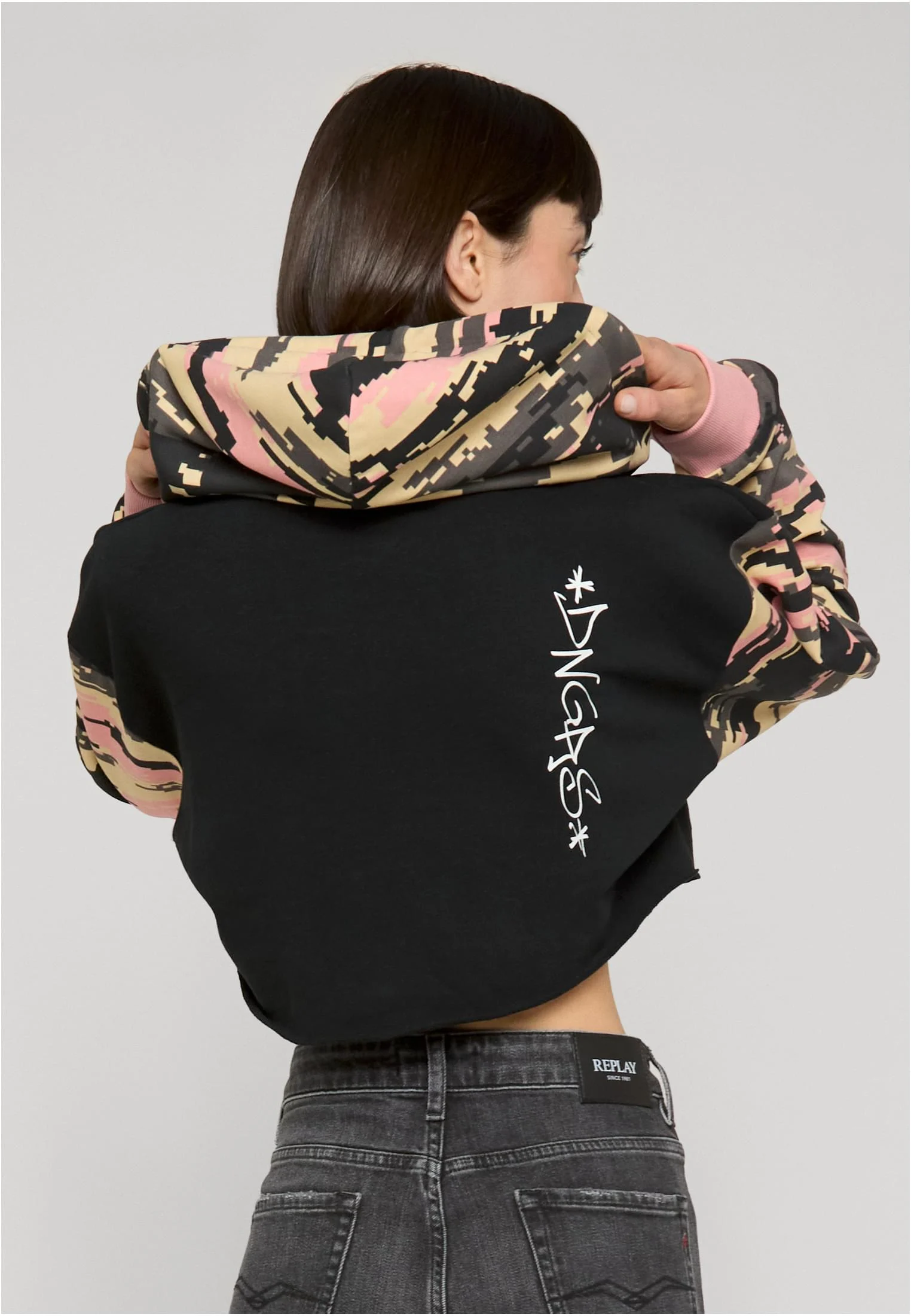 skwm-tb-DLHD139_Mw17-17103 Ecstatic Hoodies