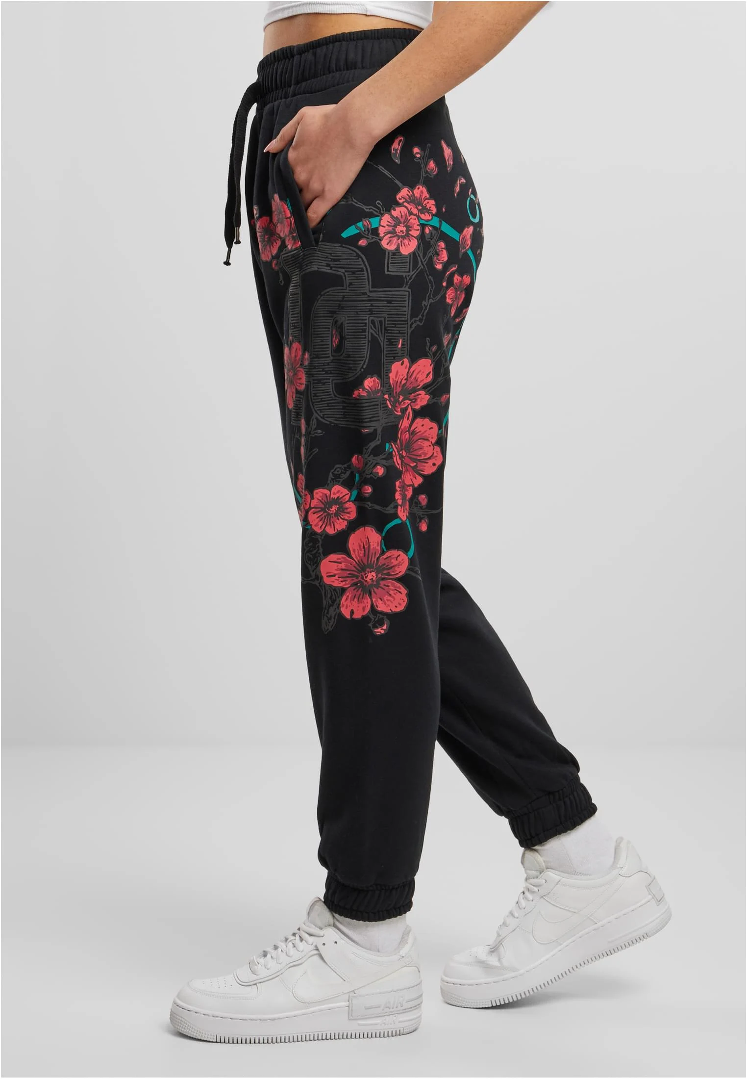 skwm-tb-DLSP124_Mw4-00007 DNGRS Choice Sweat Pants