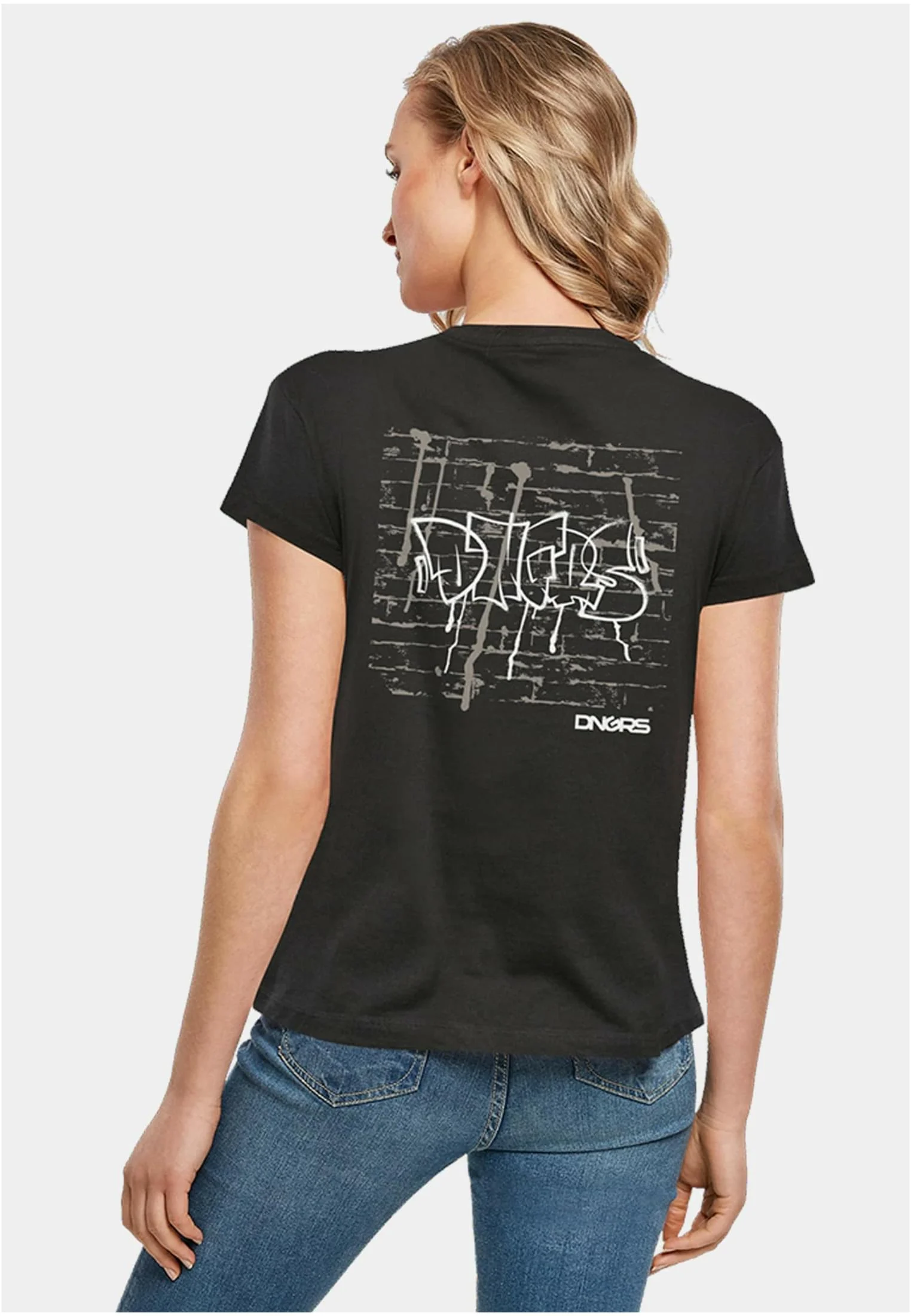 skwm-tb-DLTS892M_Mw2-00007 DLTS892M DNGRS Wall T-Shirt