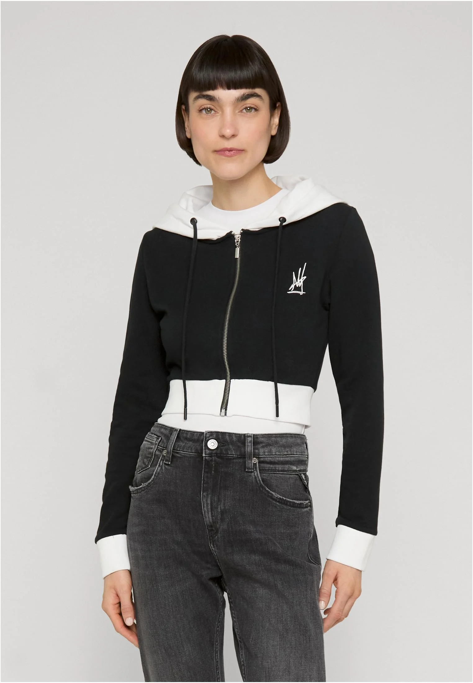 skwm-tb-DLZH025_Mw1-00826_466edca5-1e51-42dc-acb3-d313bb9f8c30 Obscure Zip Hoodies