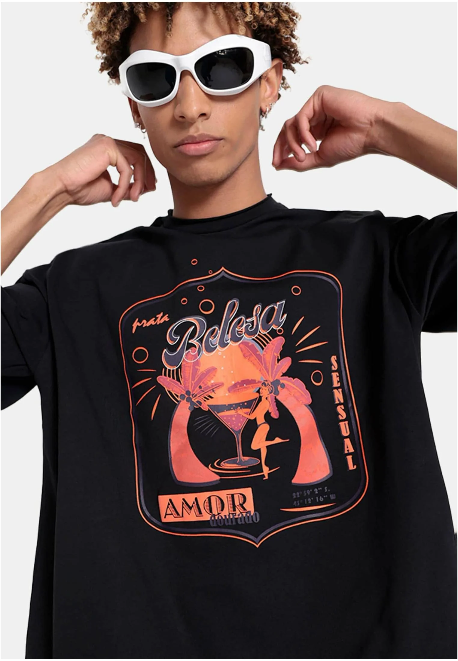 skwm-tb-DWDTS001_Mw17-00007 DWD Ipanema Girl T-Shirt