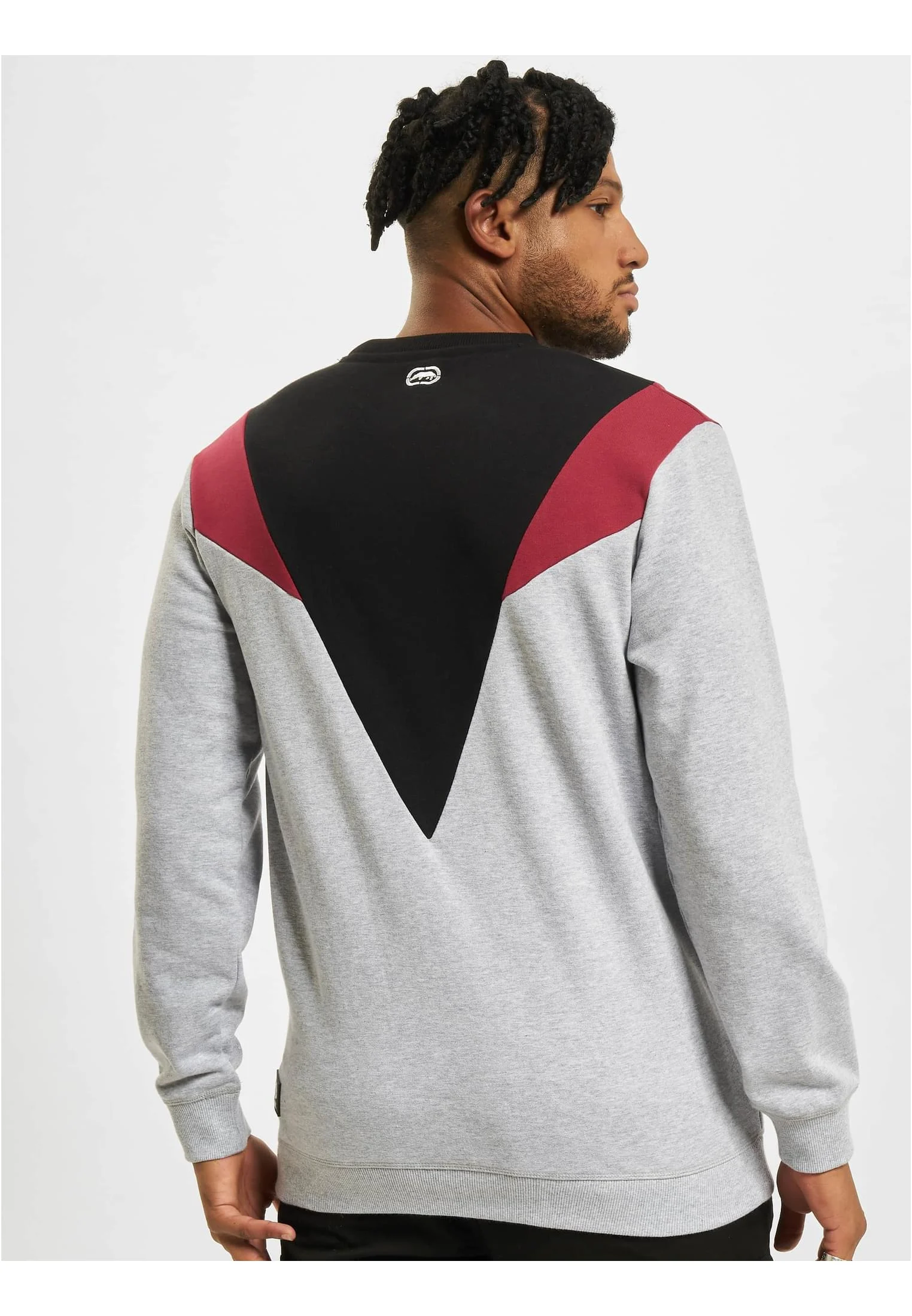 skwm-tb-ECKOCN1092_Mw2-00111 Canberra Crewneck