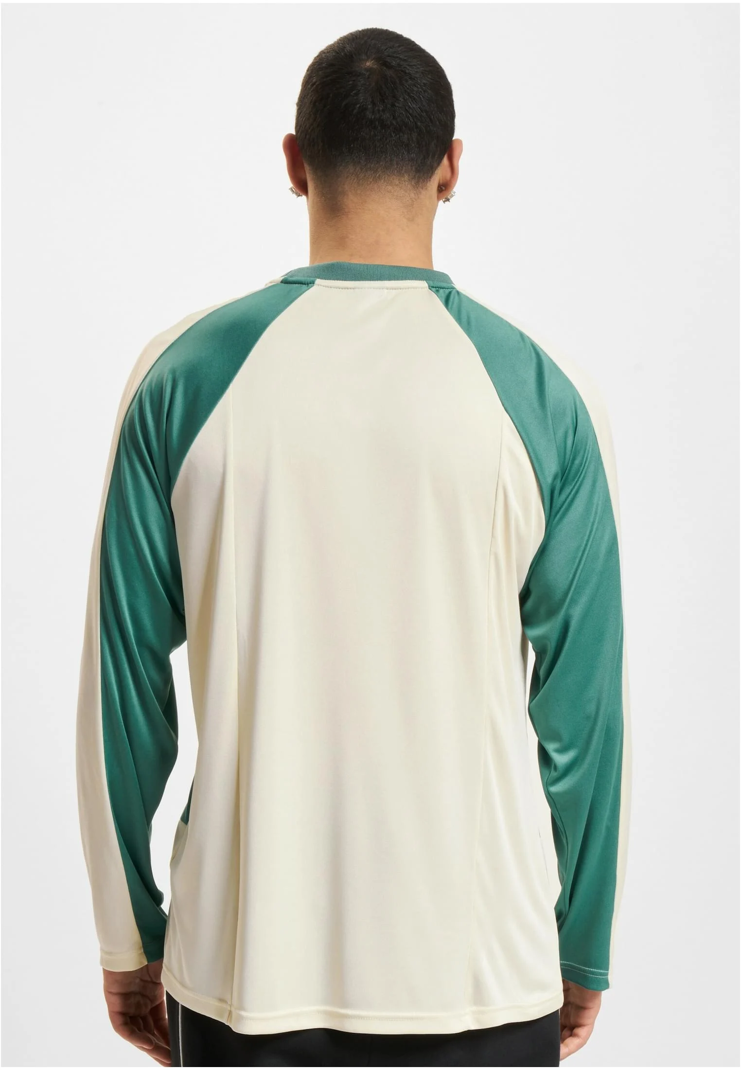 skwm-tb-ECKOLS1003_Mw2-14491 Ecko Unltd. TrainingTwo Longsleeves