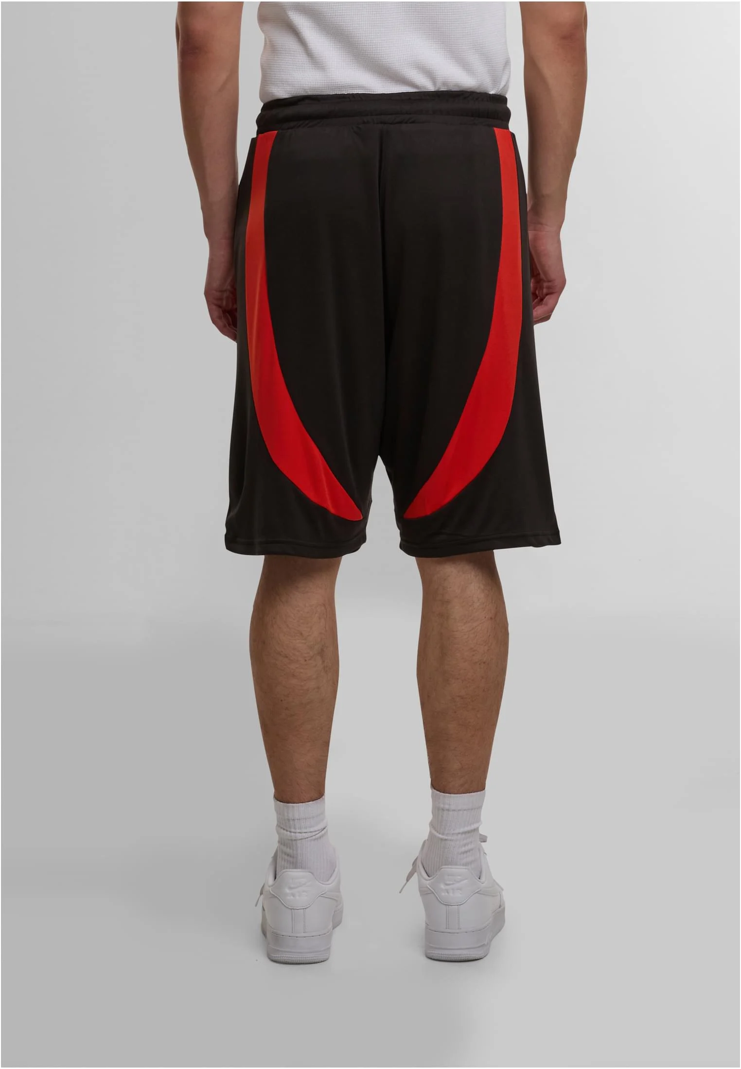 skwm-tb-ECKOSH1038_Mw2-02374 Ecko Unltd. Cuts Shorts