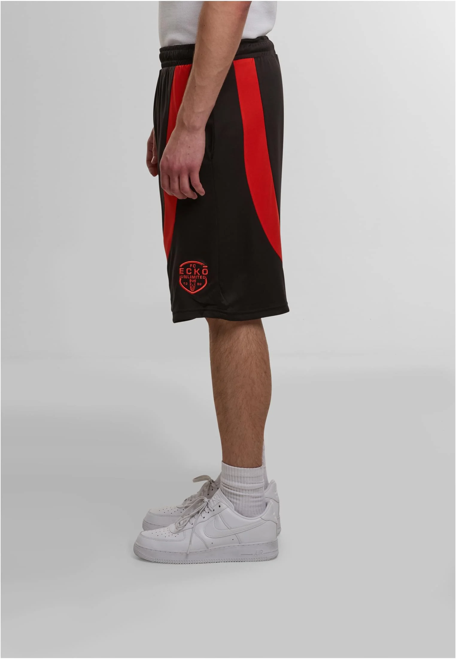 skwm-tb-ECKOSH1038_Mw4-02374 Ecko Unltd. Cuts Shorts