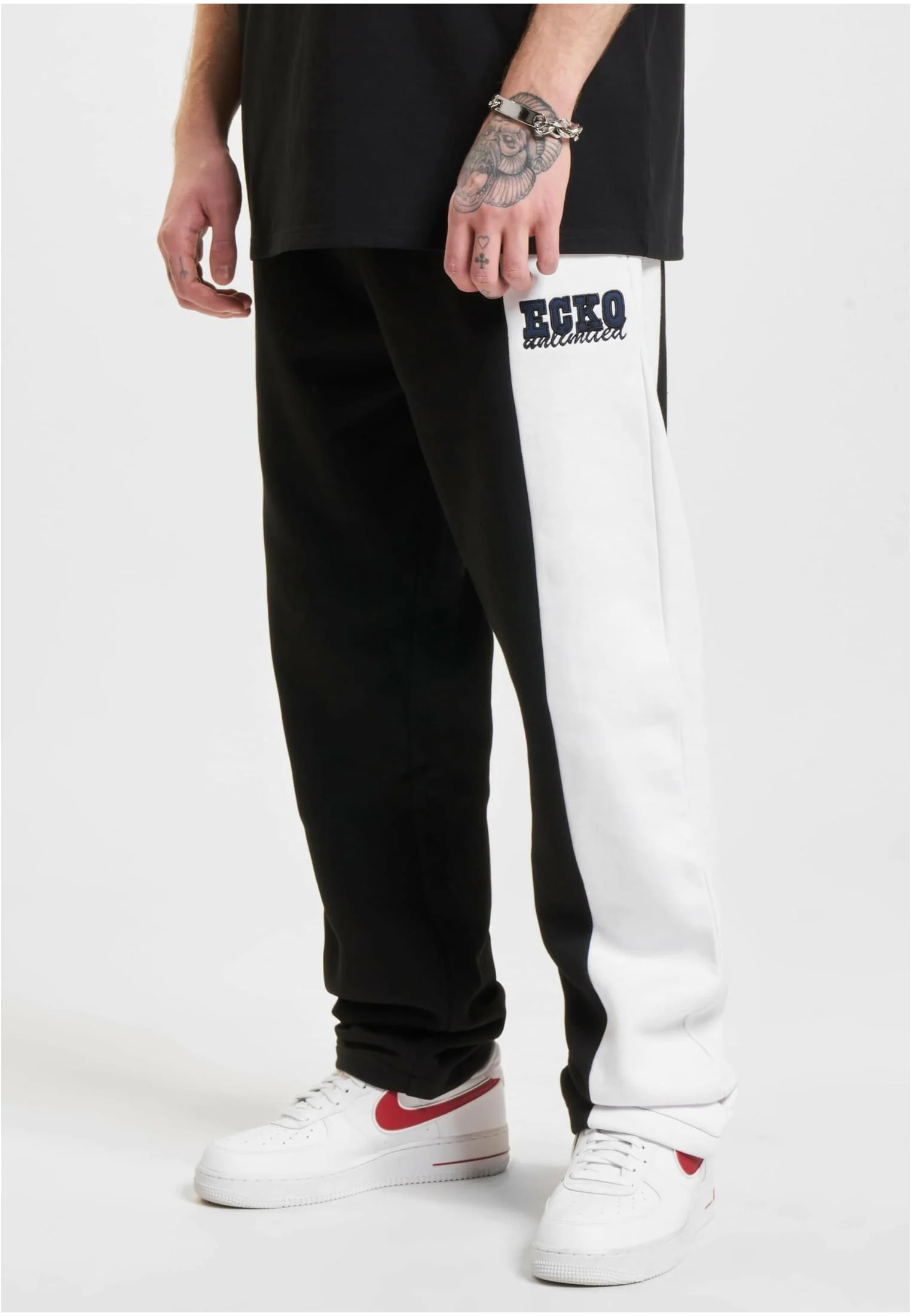 skwm-tb-ECKOSP1069_Mw1-00826_42a5e206-8311-42cb-9d88-ba8492085a65 Ecko Unltd. Split Sweatpants