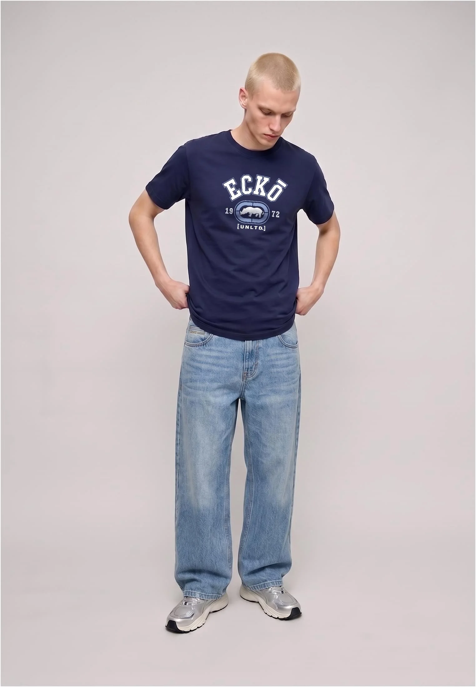 skwm-tb-ECKOTS1220_Mw12-03112_c5dca9da-8d28-41ae-a1c0-782ff0b24634 ECKO College Tee