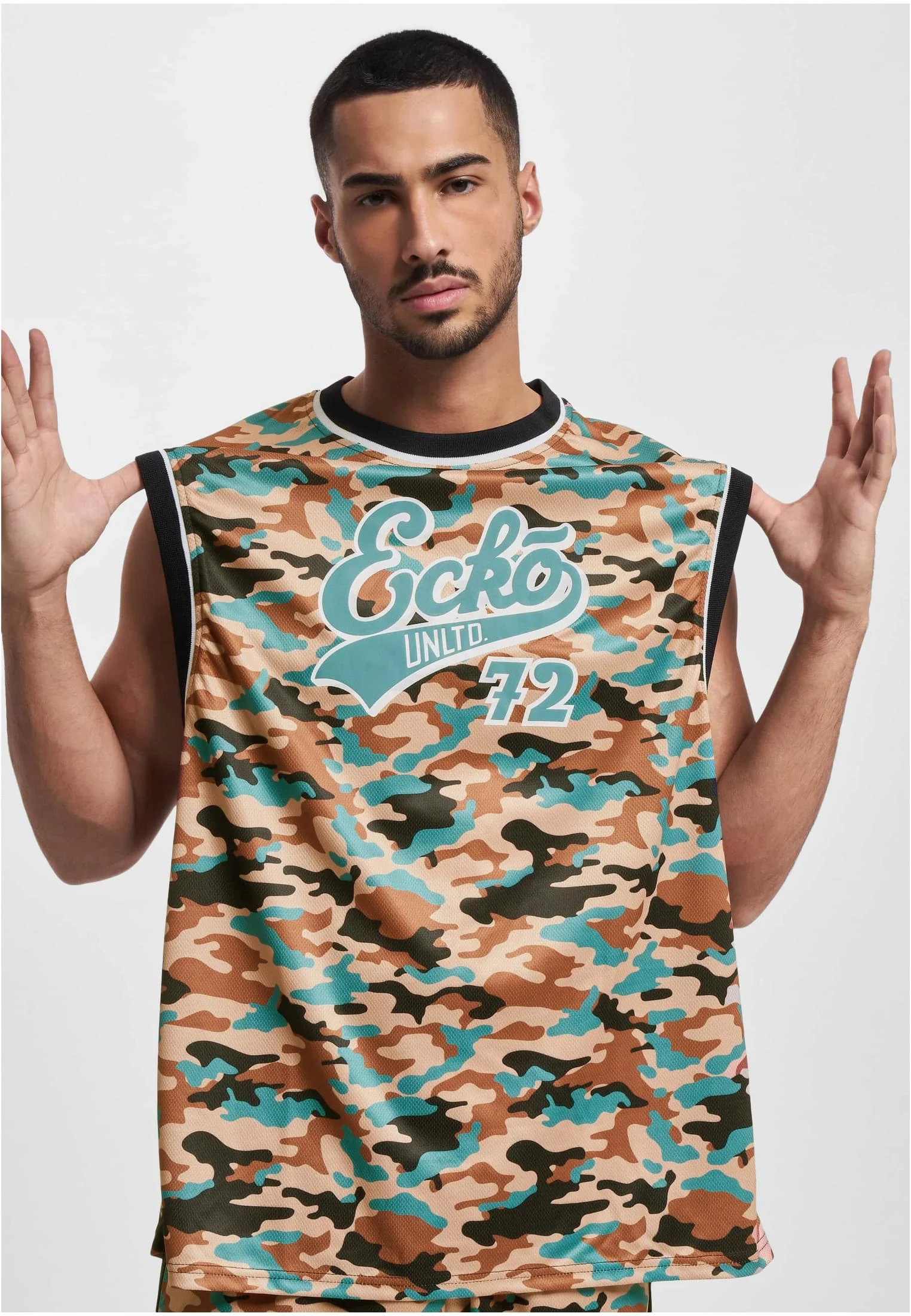 skwm-tb-ECKOTT1018_Mw1-04923_2c4173b6-a819-4fda-bd83-3ee9e41f62bd Ecko Unltd. Tanktop BBall
