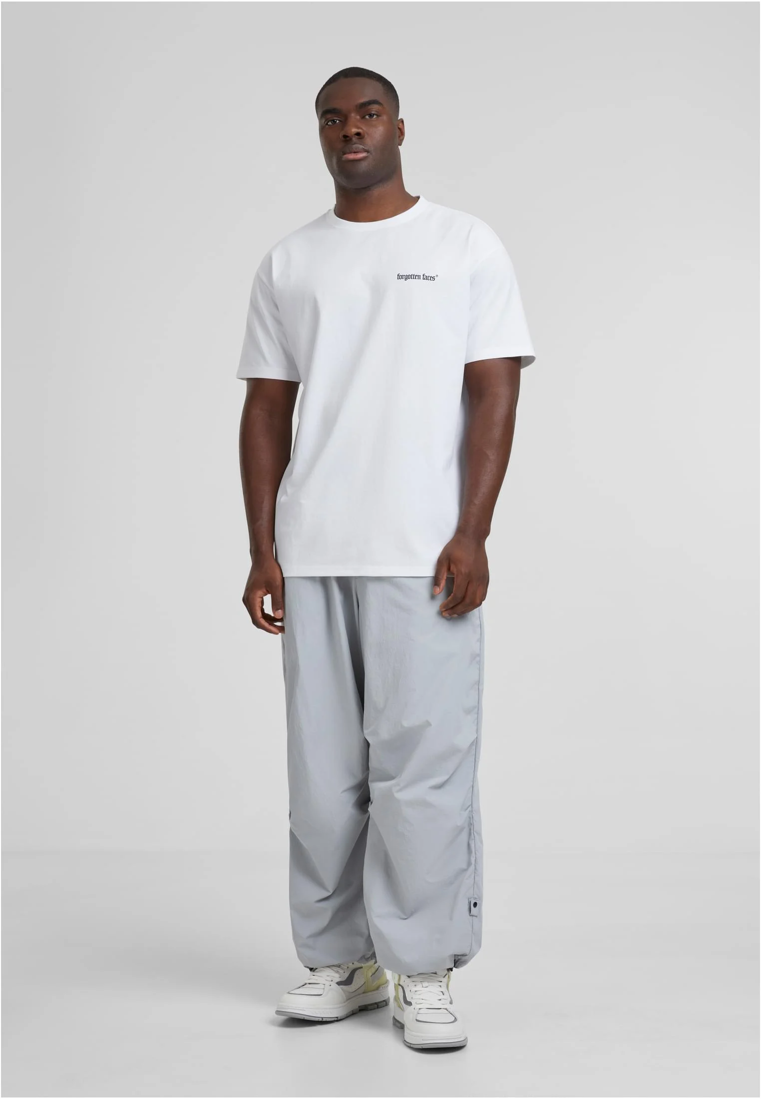 skwm-tb-FOF0004_Mw12-00220 Head Of Ares Heavy Oversized Tee