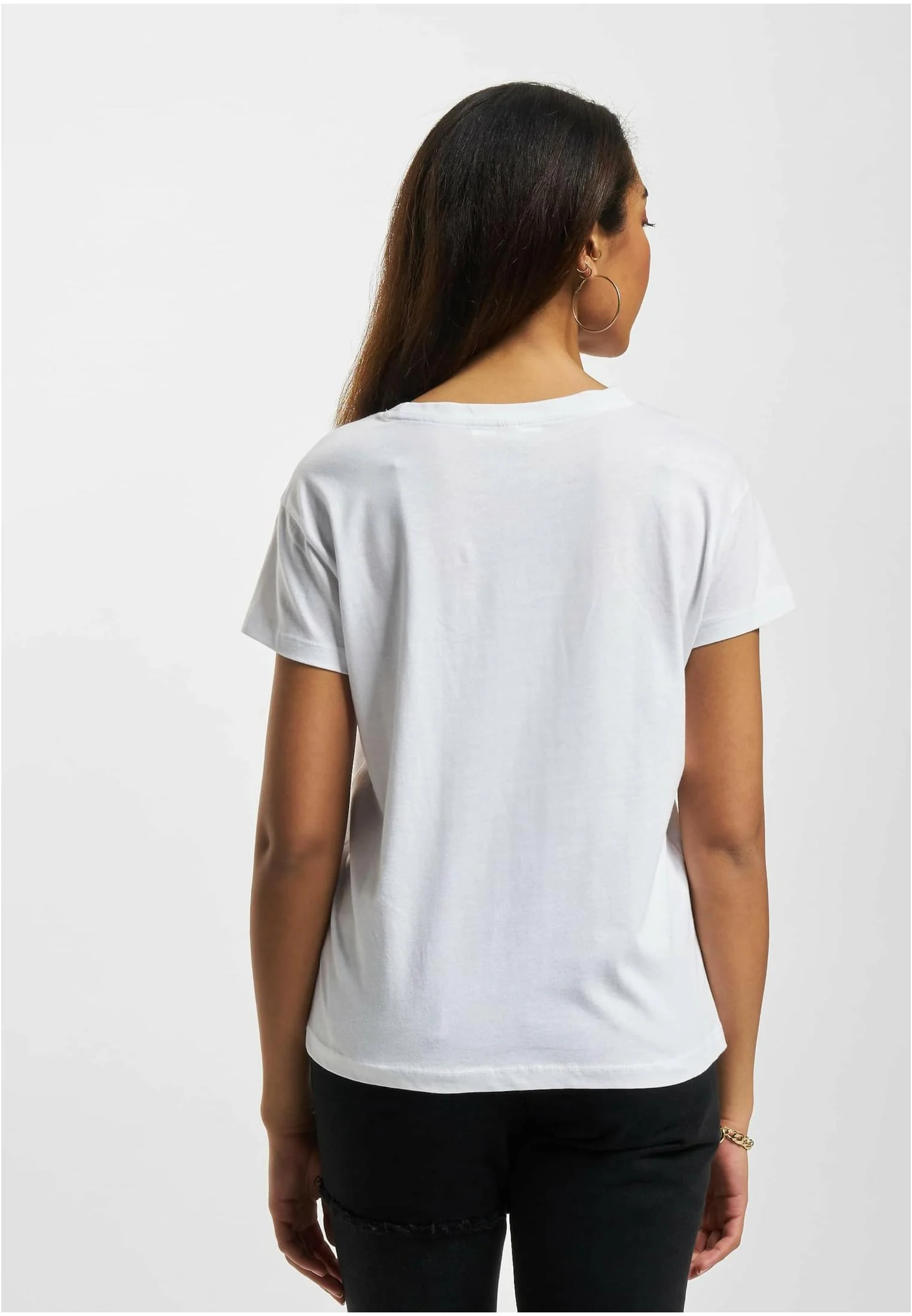 skwm-tb-JLTS259M_Mw2-00220 JLTS259M IntoTheWoods T-Shirt