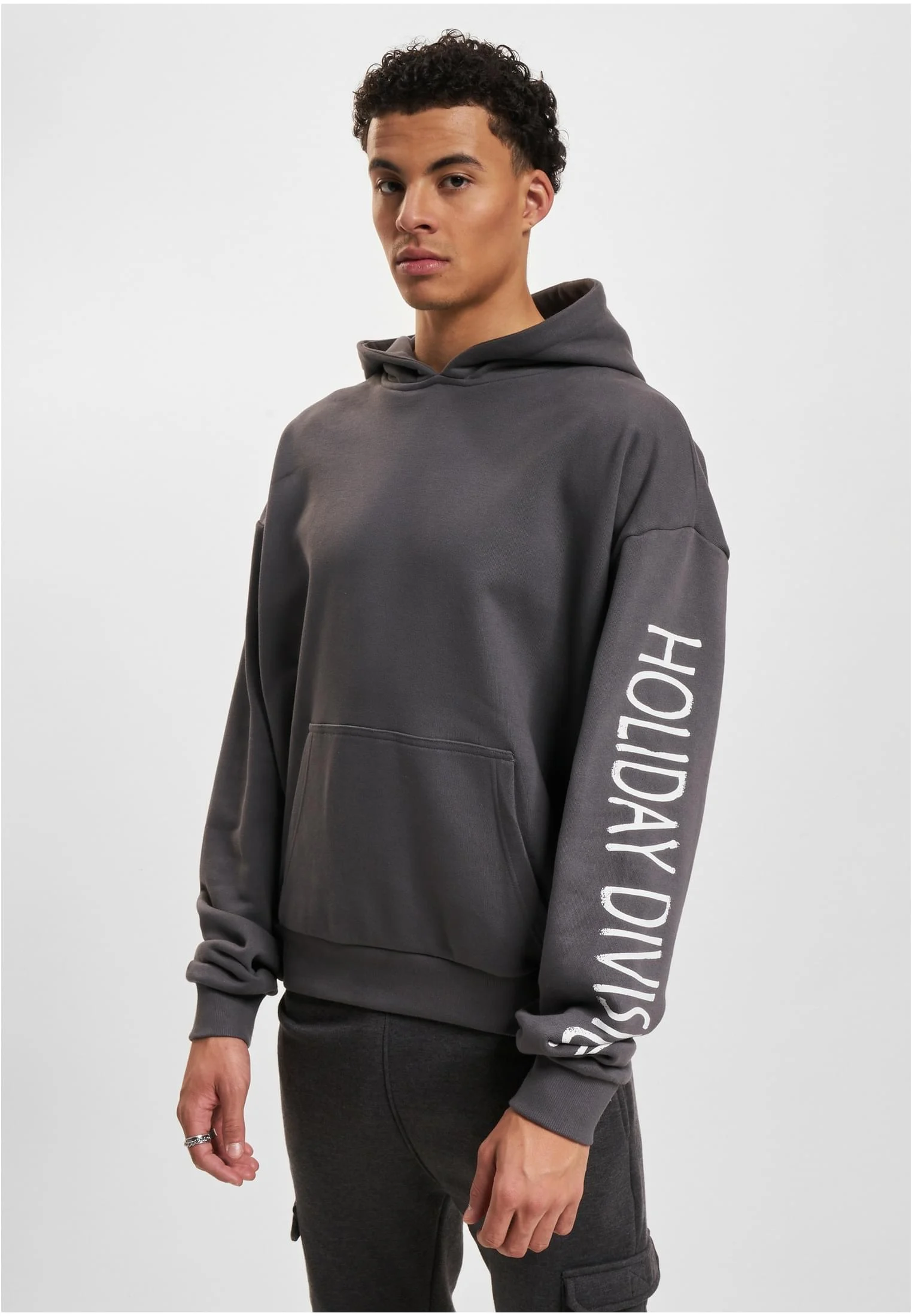 skwm-tb-JRHD513T_Mw1-03516_1e10e0d1-a678-4f04-a63b-ae335bc3325a Holiday Division Hoodies