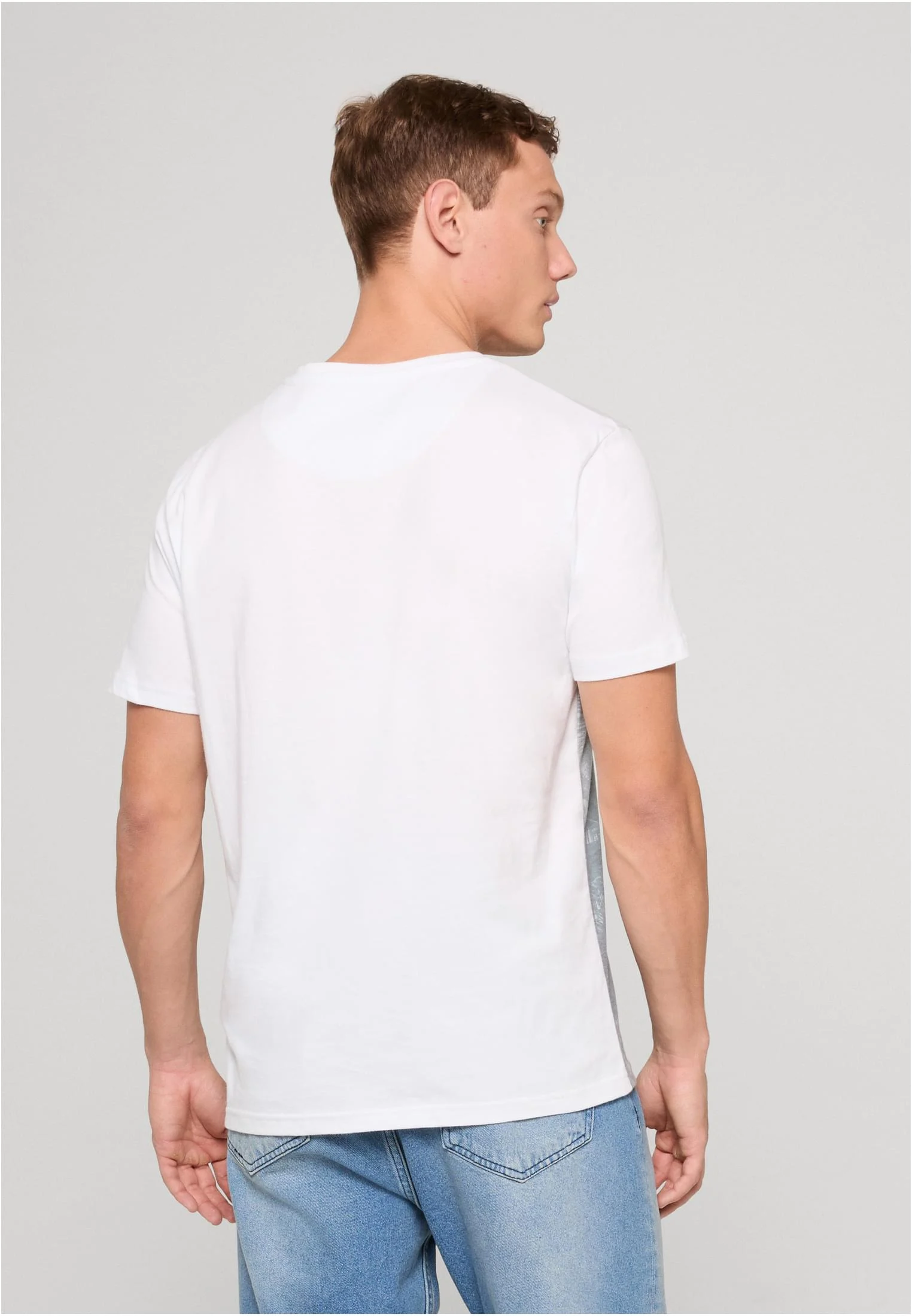 skwm-tb-JRTS667WHT_Mw2-00220 Ilhabela T-Shirt