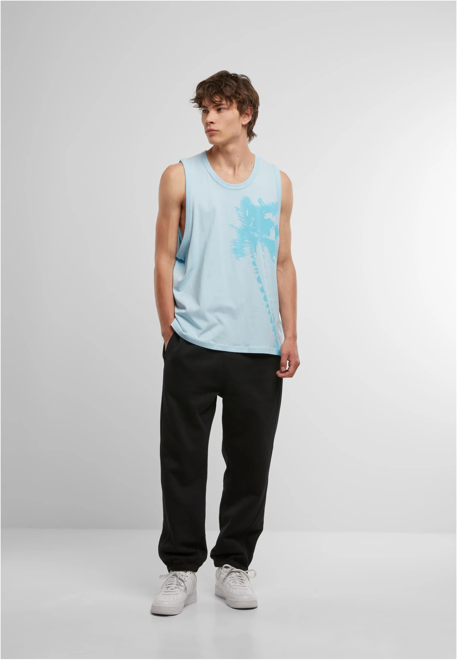 skwm-tb-JRTT343_Mw12-00344 Wind Tank Tops