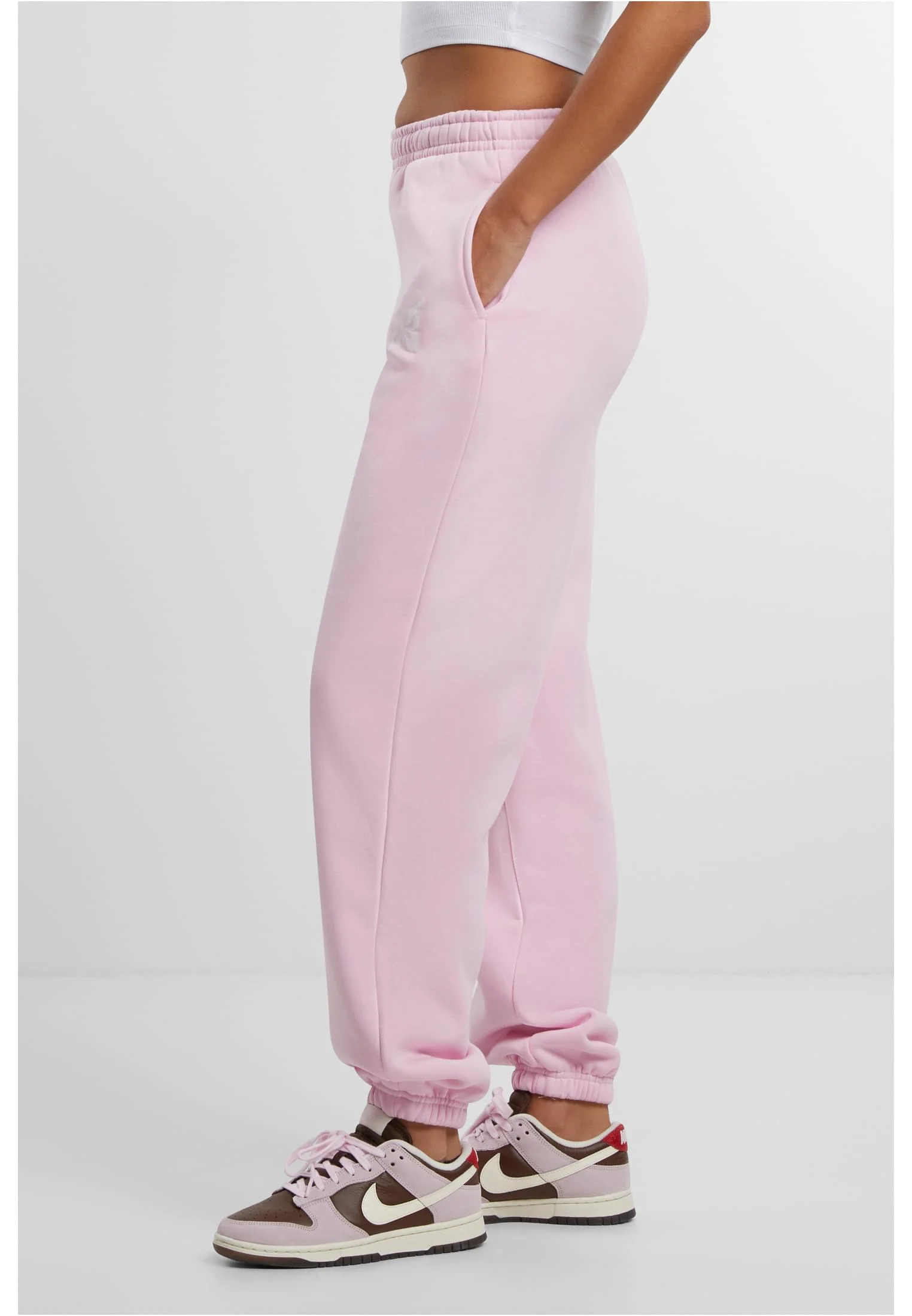 skwm-tb-MST226_Mw4-12155 Karma Butterfly Ladies Fluffy Sweatpants