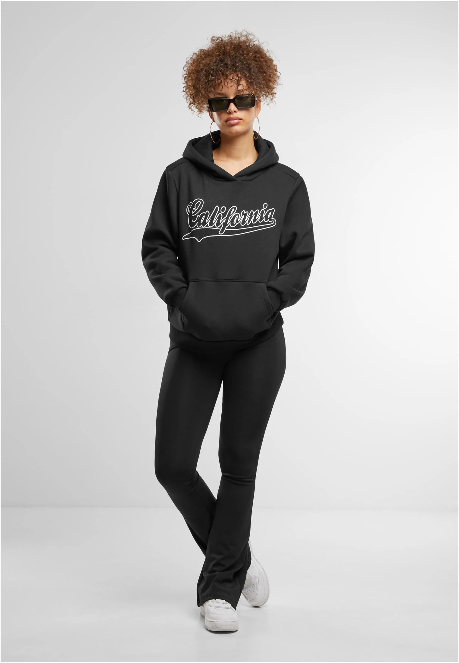 skwm-tb-MST241_Mw12-00007 California Ladies Fluffy Hoody