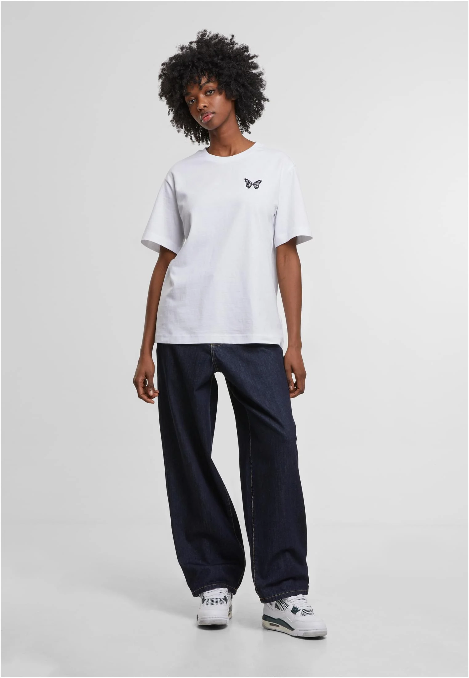 skwm-tb-MST262_Mw12-00220 Butterfly EMB Tee