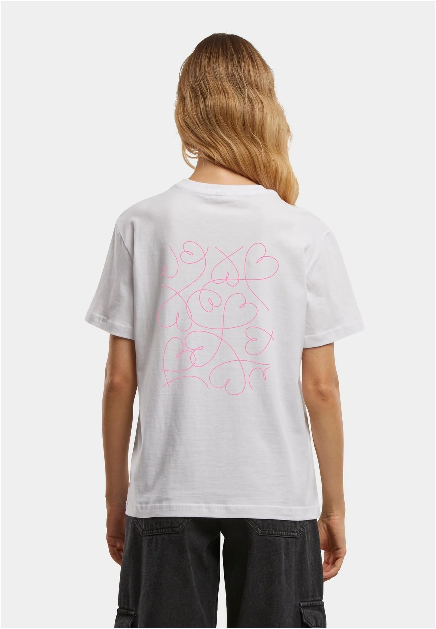 skwm-tb-MST396_Mw2-00220 Hearts Line Pattern Tee