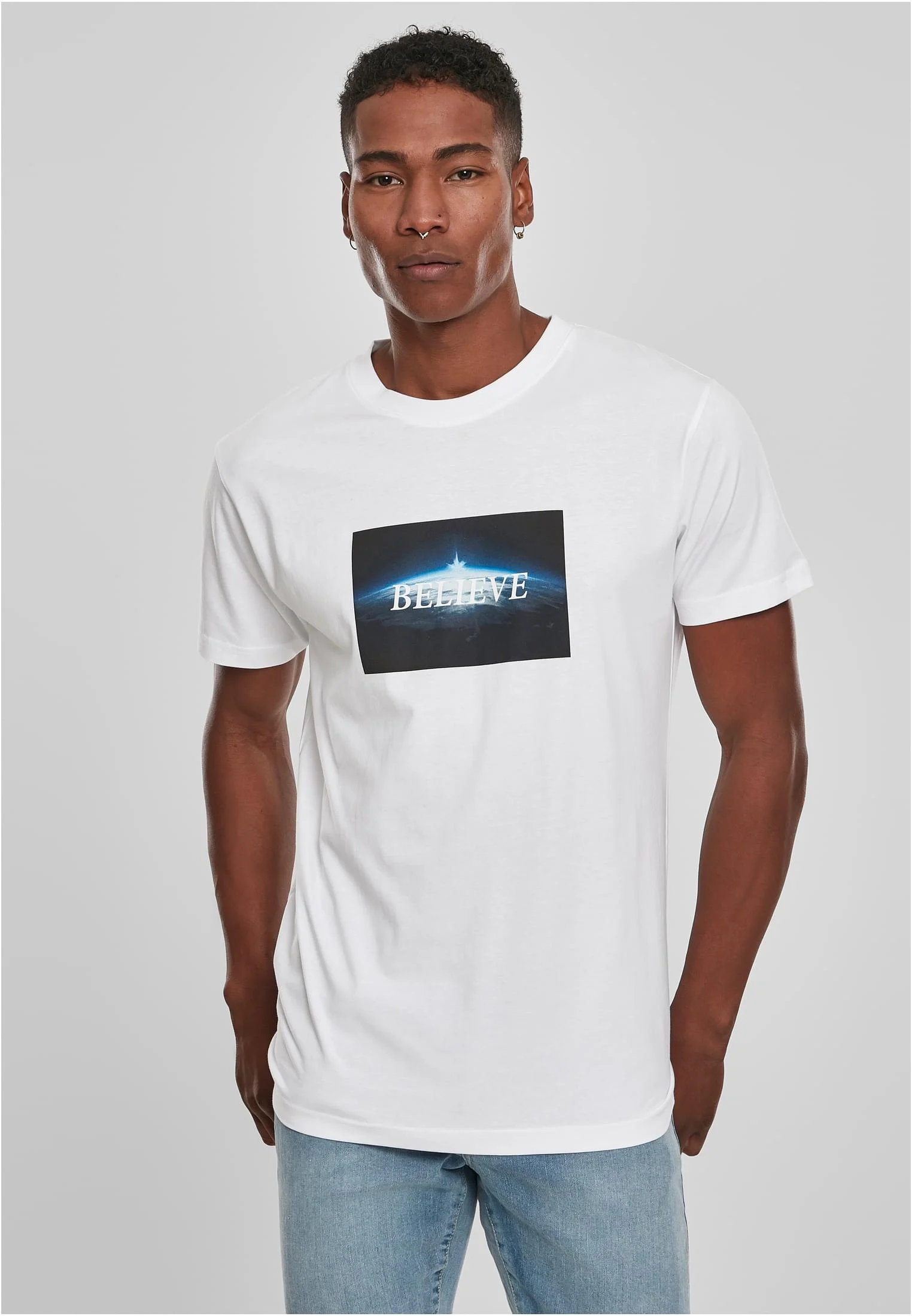 skwm-tb-MT1263_Mw1-00220_77ab29bd-26a6-420d-9195-41ccbba558b1 Believe Tee