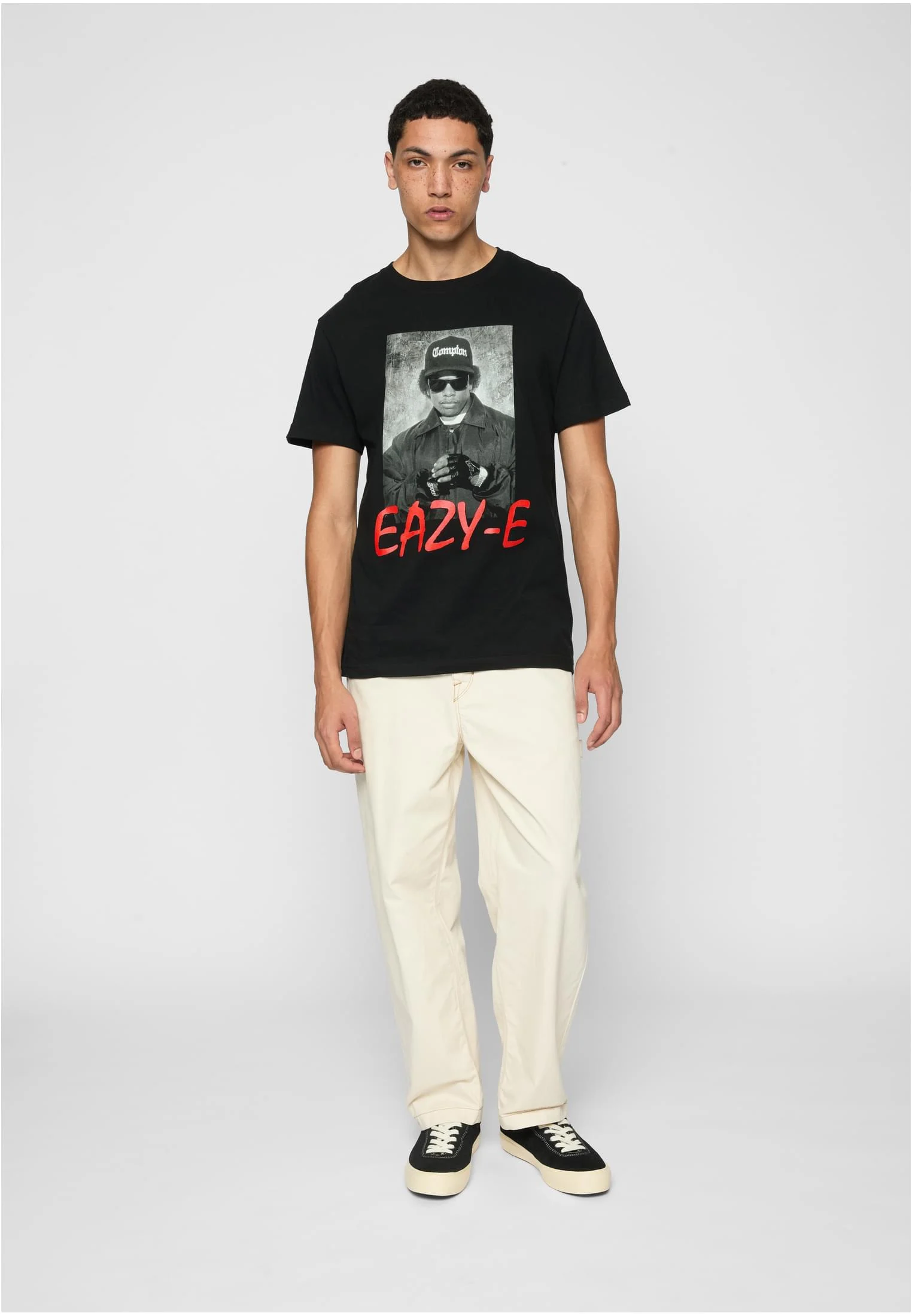 skwm-tb-MT1828_Mw12-00007 Eazy E Logo Tee
