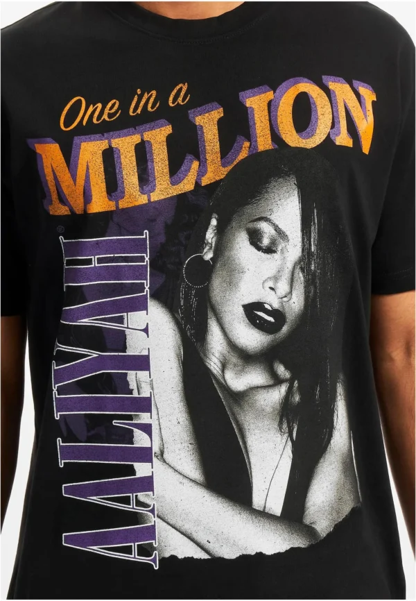 skwm-tb-MT1830_Mw15-00007 Aaliyah One In A Million Oversize Tee