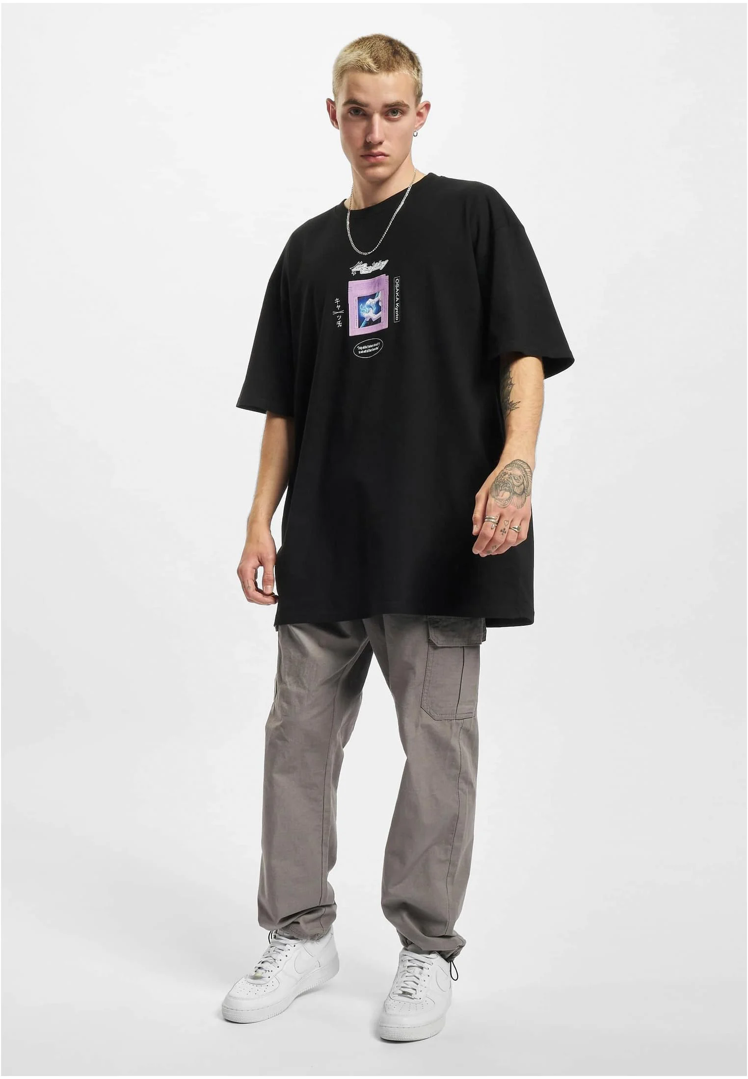 skwm-tb-MT1896_Mw12-00007 Catch Em Oversize Tee