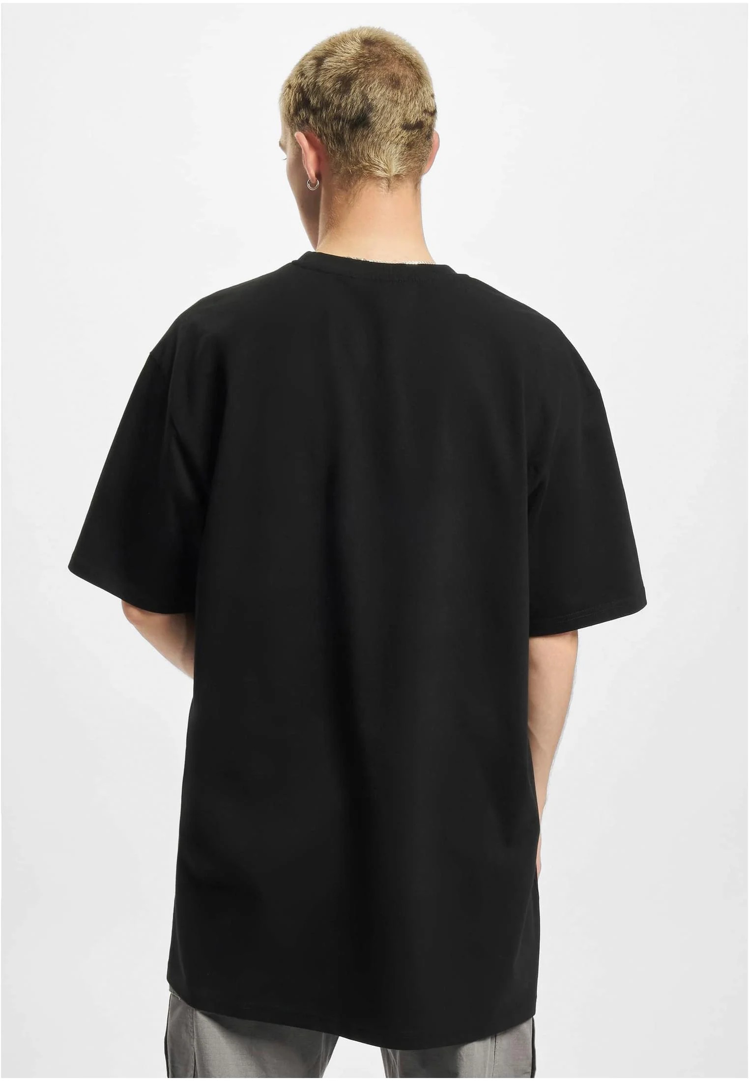 skwm-tb-MT1897_Mw2-00007 Catch Em 2.0 Oversize Tee