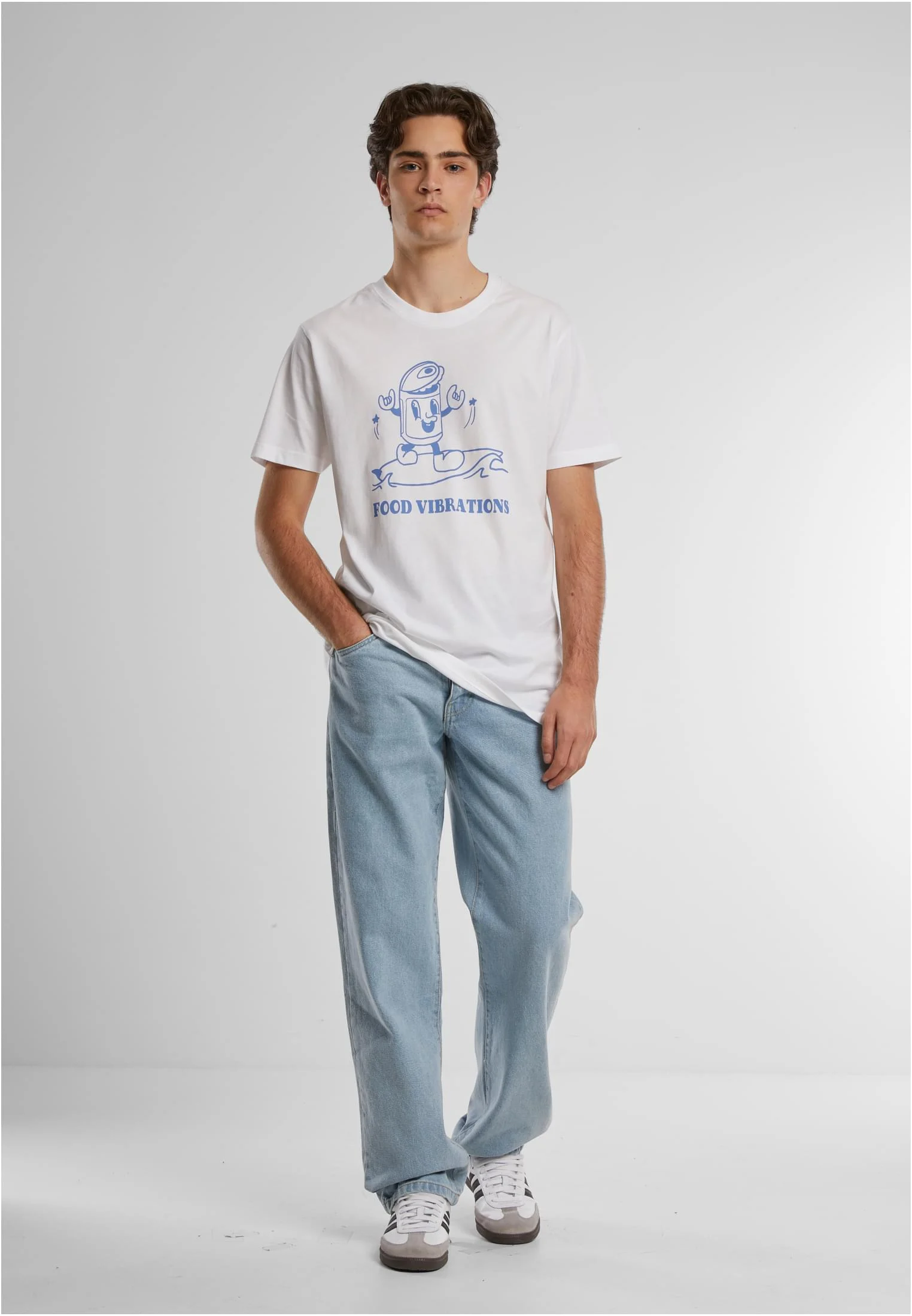 skwm-tb-MT2066_Mw12-00220 Food Vibrations Tee